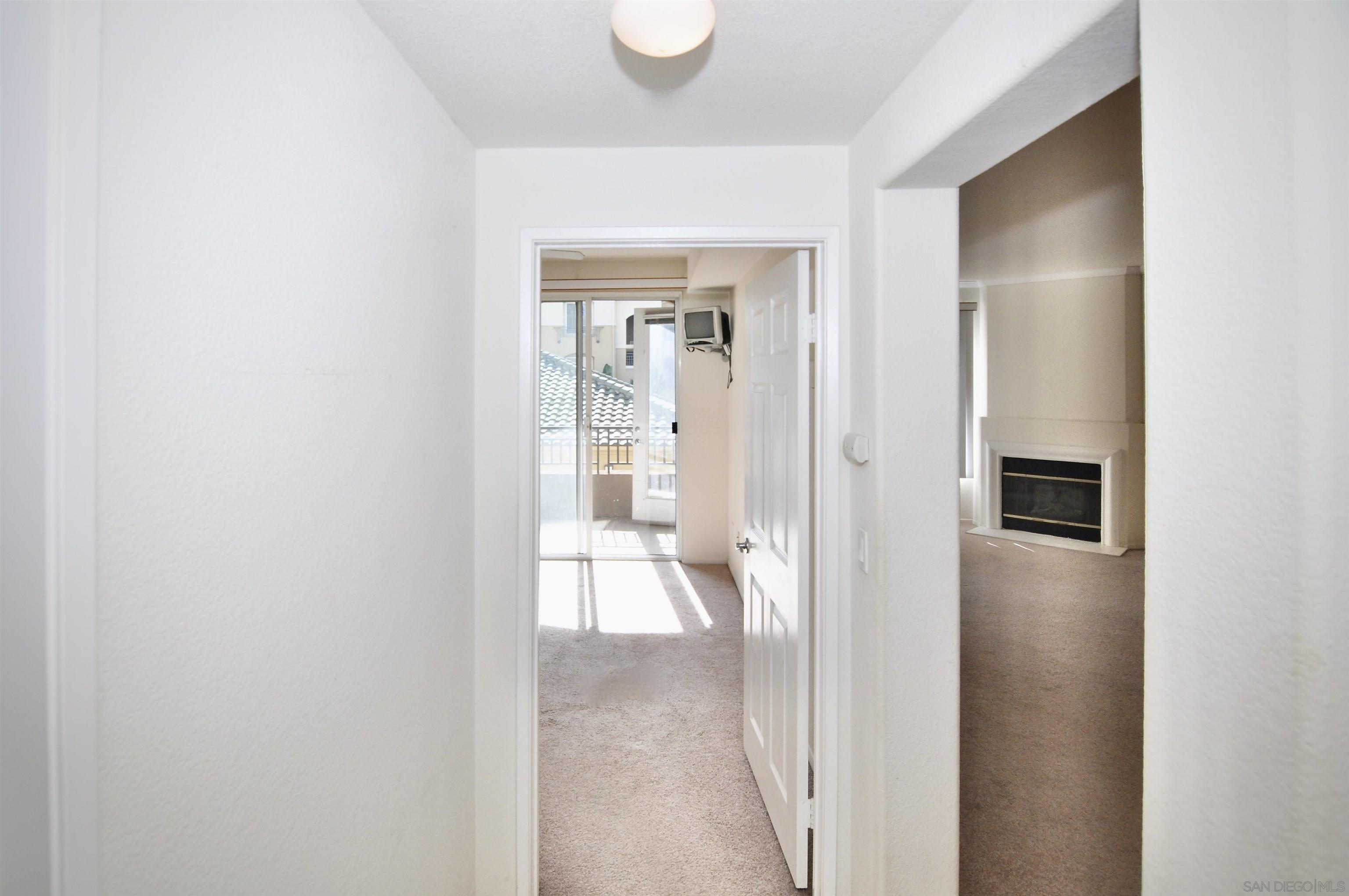 Detail Gallery Image 27 of 54 For 10840  Scripps Ranch Blvd  #206,  San Diego,  CA 92131 - 1 Beds | 1 Baths