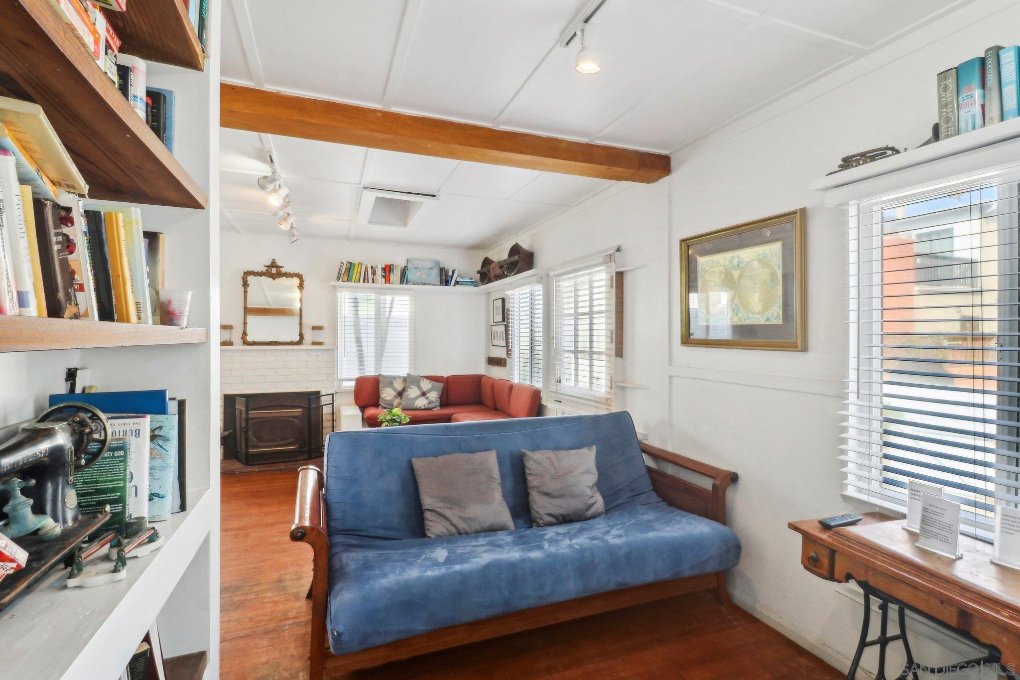 Detail Gallery Image 20 of 45 For 719  Jersey Ct, San Diego,  CA 92109 - 2 Beds | 1 Baths