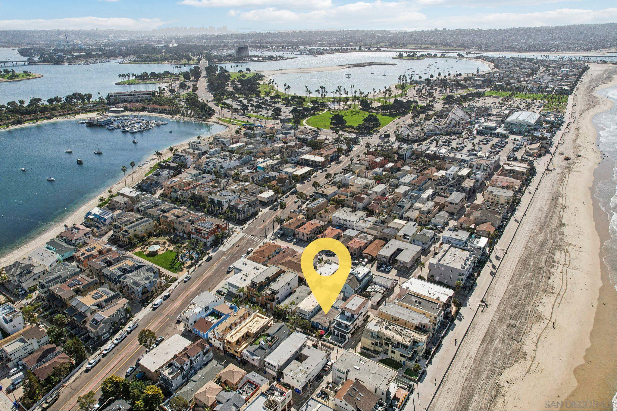 Detail Gallery Image 7 of 45 For 719  Jersey Ct, San Diego,  CA 92109 - 2 Beds | 1 Baths