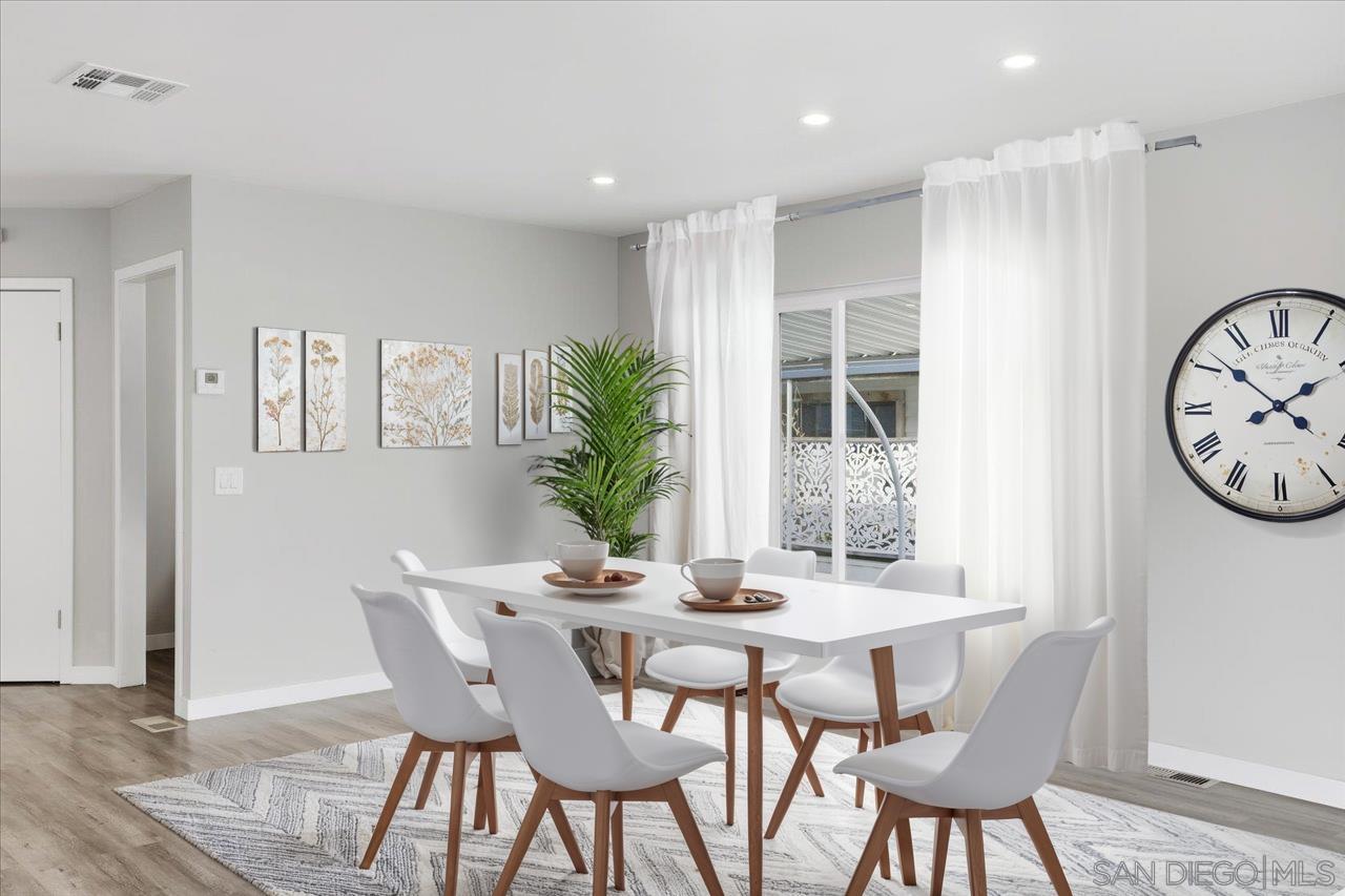 Detail Gallery Image 11 of 50 For 7023  San Bartolo  41, Carlsbad,  CA 92011 - 2 Beds | 2 Baths