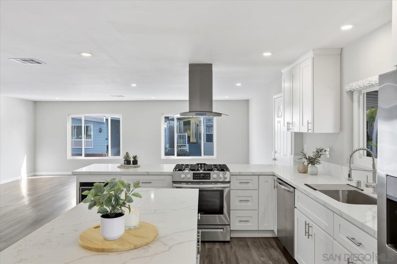 Detail Gallery Image 13 of 50 For 7023  San Bartolo  41, Carlsbad,  CA 92011 - 2 Beds | 2 Baths