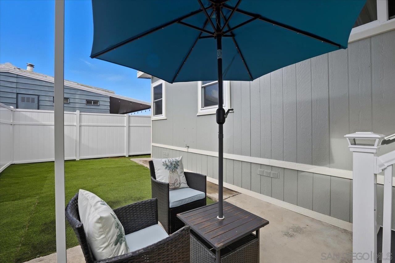 Detail Gallery Image 6 of 50 For 7023  San Bartolo  41, Carlsbad,  CA 92011 - 2 Beds | 2 Baths