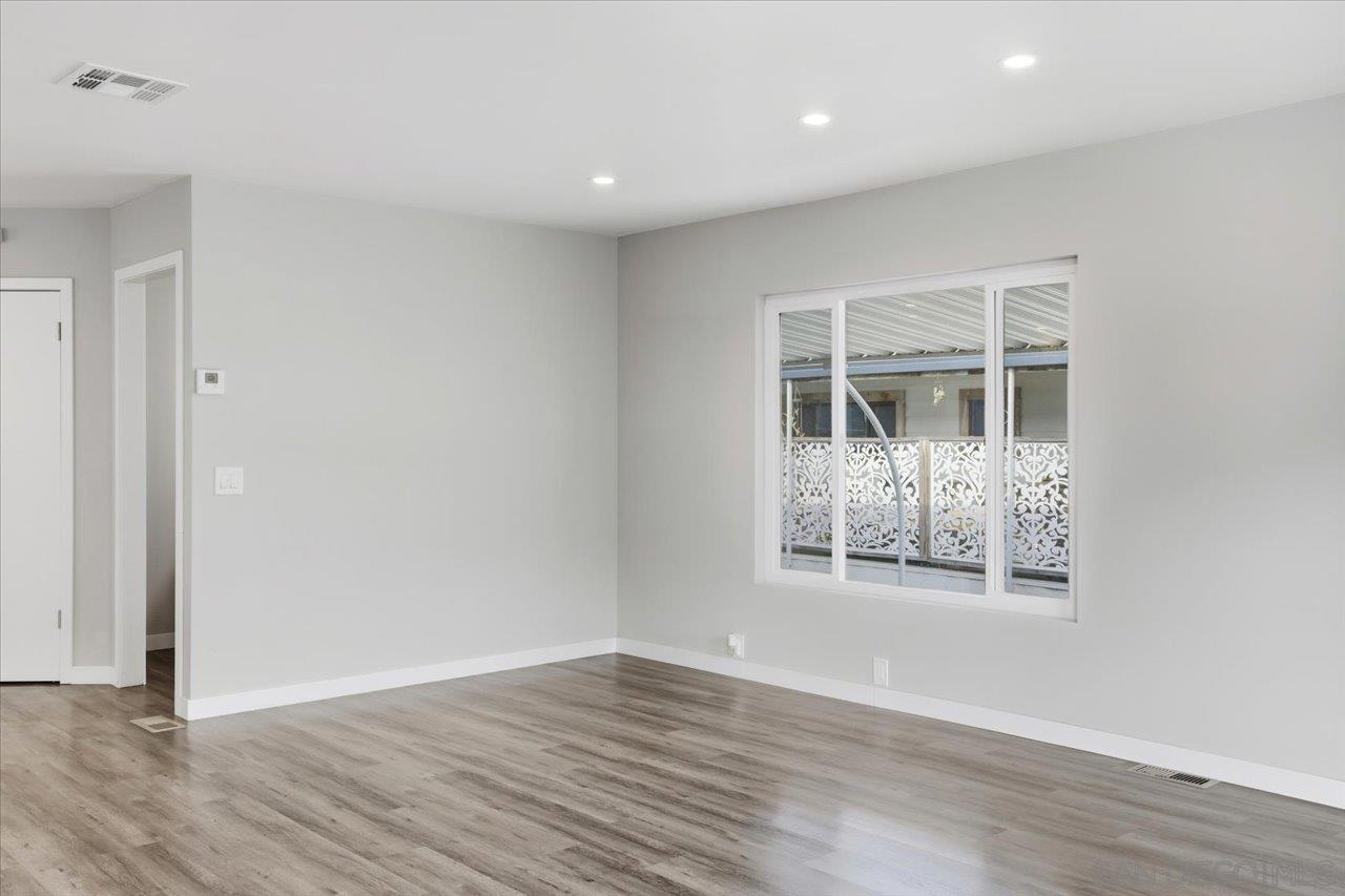 Detail Gallery Image 10 of 50 For 7023  San Bartolo  41, Carlsbad,  CA 92011 - 2 Beds | 2 Baths