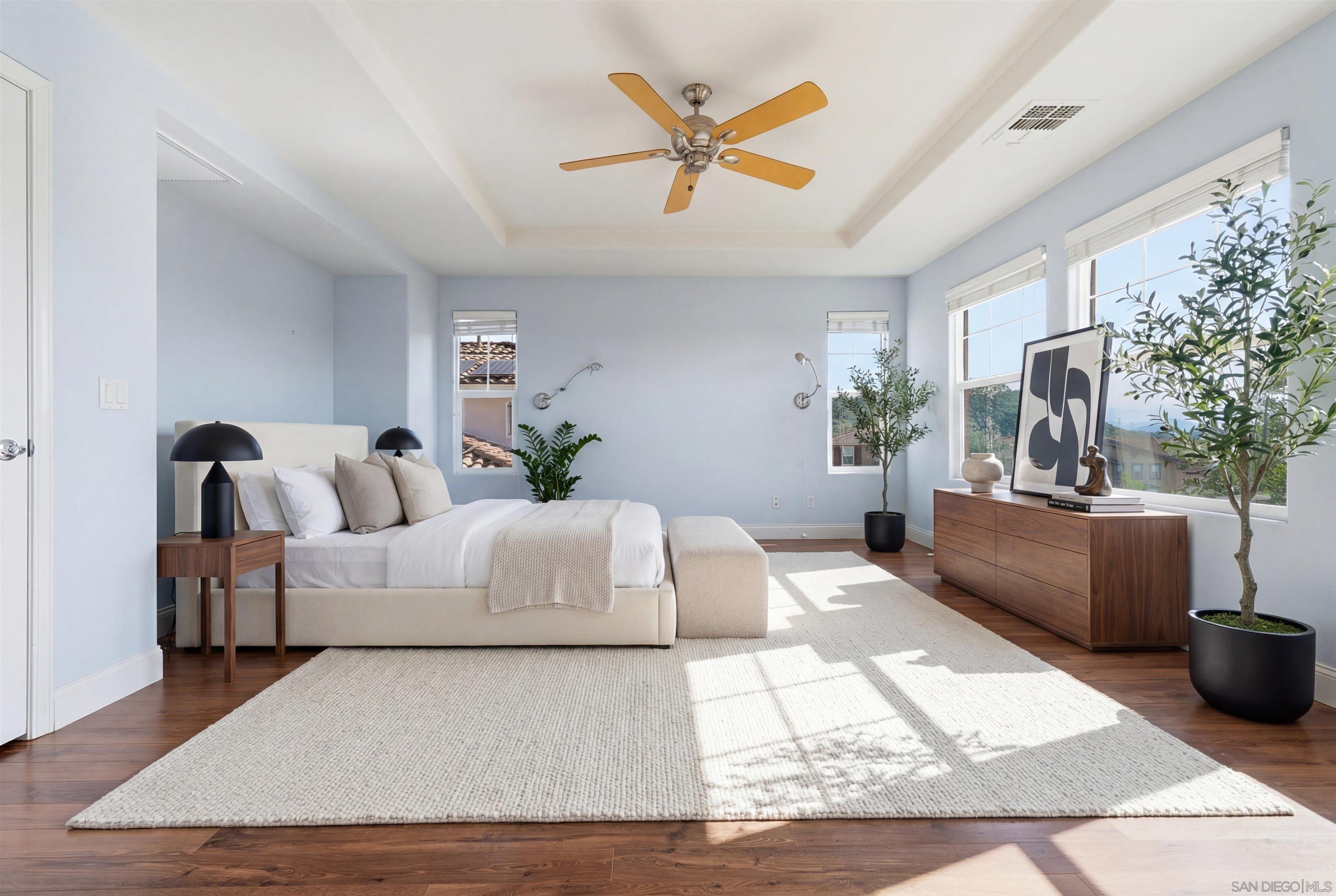 Detail Gallery Image 17 of 39 For 721  Hollowbrook Ct, San Marcos,  CA 92078 - 5 Beds | 3/1 Baths