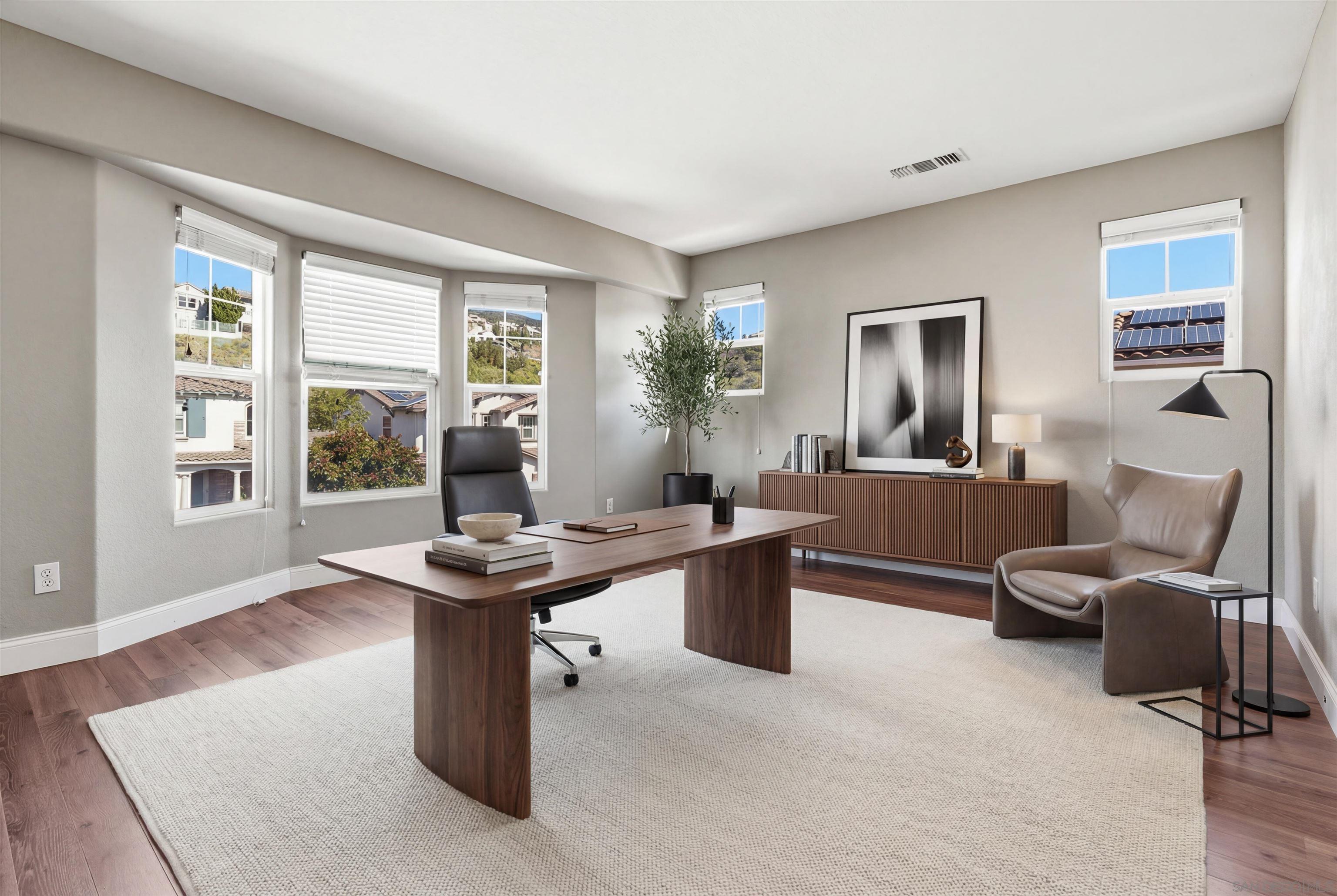 Detail Gallery Image 26 of 39 For 721  Hollowbrook Ct, San Marcos,  CA 92078 - 5 Beds | 3/1 Baths