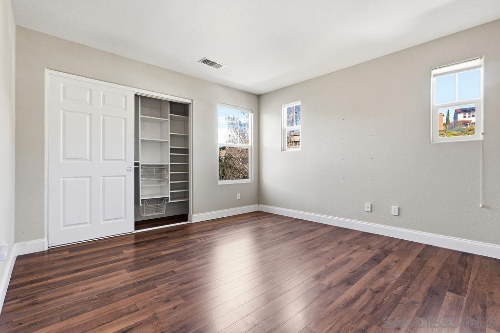 Detail Gallery Image 31 of 39 For 721  Hollowbrook Ct, San Marcos,  CA 92078 - 5 Beds | 3/1 Baths