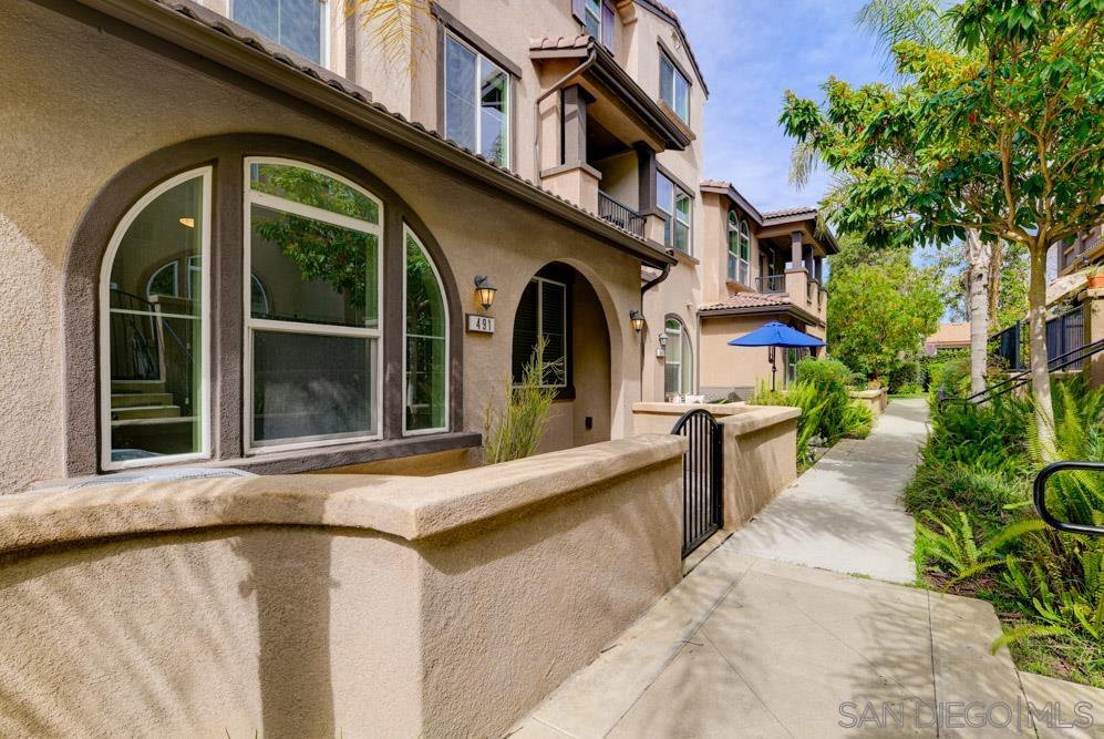 Detail Gallery Image 3 of 29 For 491  Prosperity Dr, San Marcos,  CA 92069 - 4 Beds | 2/1 Baths