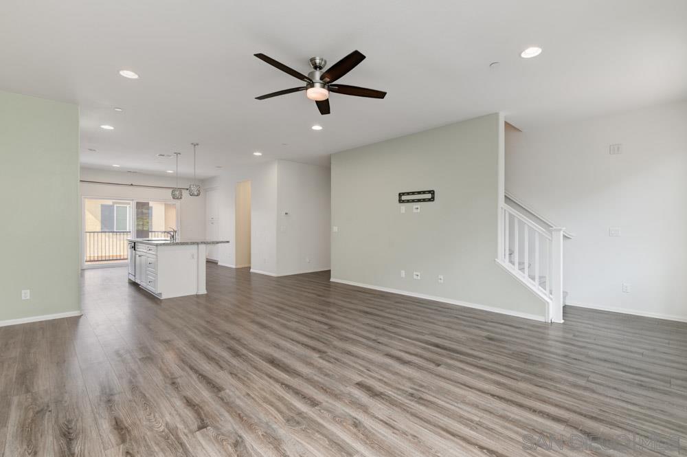 Detail Gallery Image 10 of 29 For 491  Prosperity Dr, San Marcos,  CA 92069 - 4 Beds | 2/1 Baths