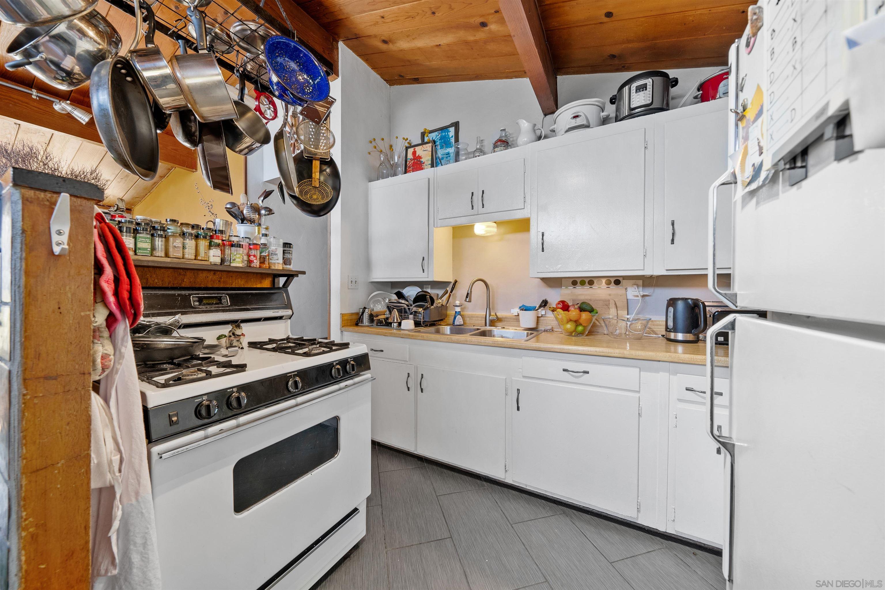 Detail Gallery Image 35 of 58 For 2609-2611  Montclair St, San Diego,  CA 92104 - – Beds | – Baths