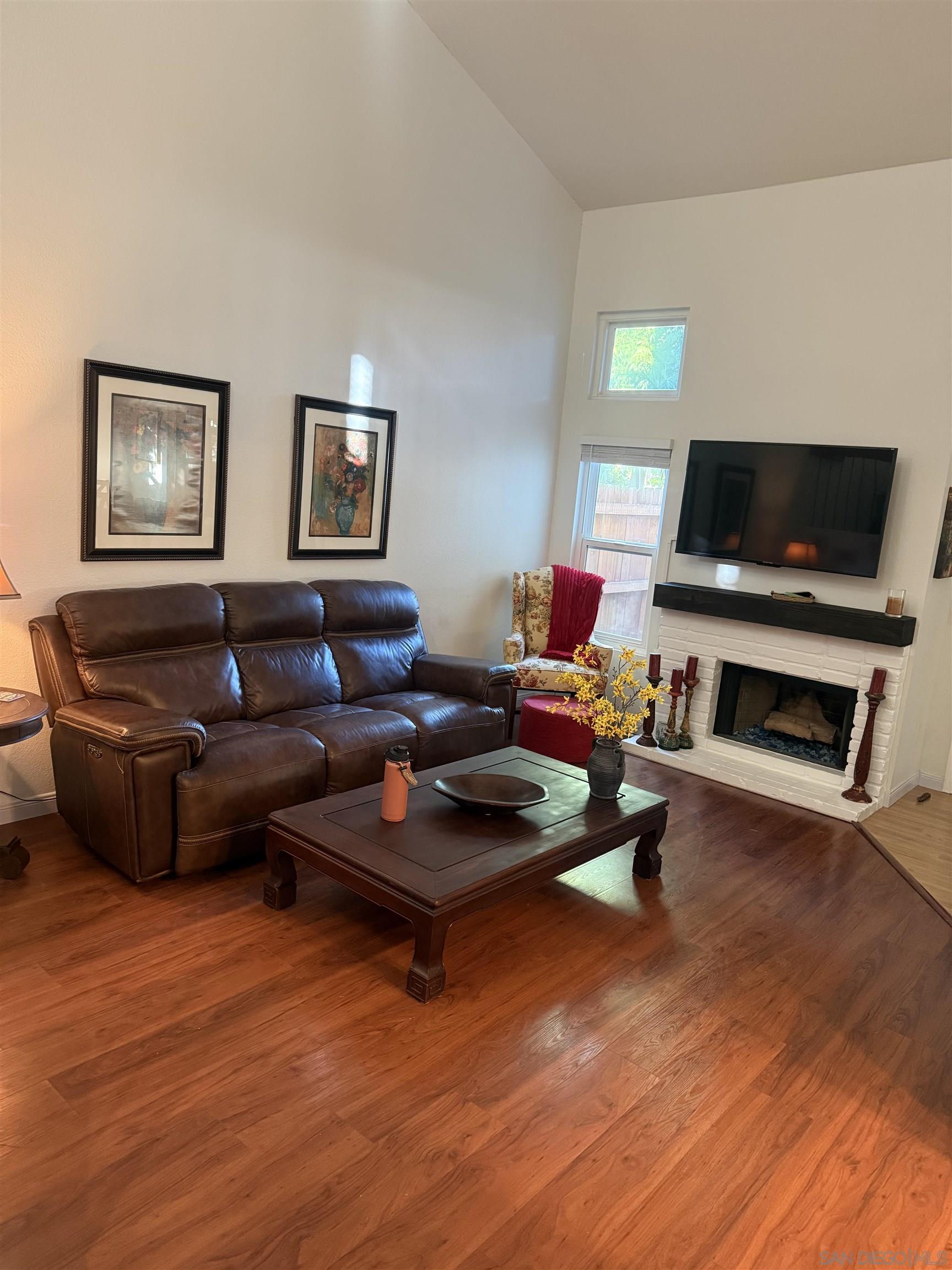 Detail Gallery Image 3 of 41 For 8589  Dortha Ct., Santee,  CA 92071 - 4 Beds | 2 Baths