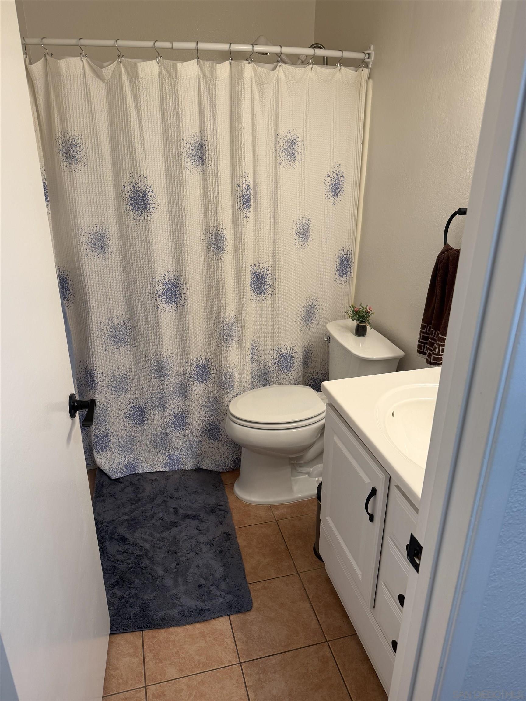 Detail Gallery Image 7 of 41 For 8589  Dortha Ct., Santee,  CA 92071 - 4 Beds | 2 Baths