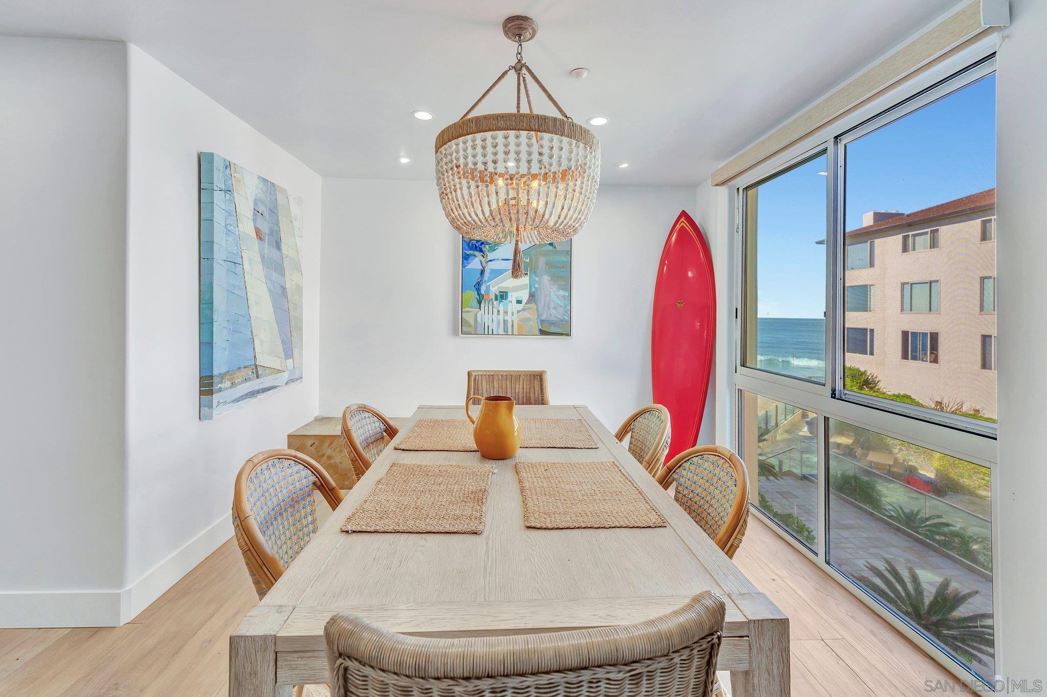 Detail Gallery Image 9 of 24 For 202  Coast Blvd  #8,  La Jolla,  CA 92037 - 3 Beds | 2/1 Baths