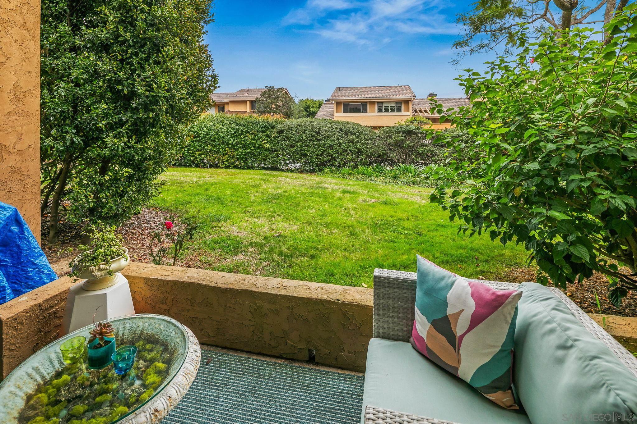 Detail Gallery Image 16 of 31 For , La Jolla,  CA 92037 - 3 Beds | 2/1 Baths