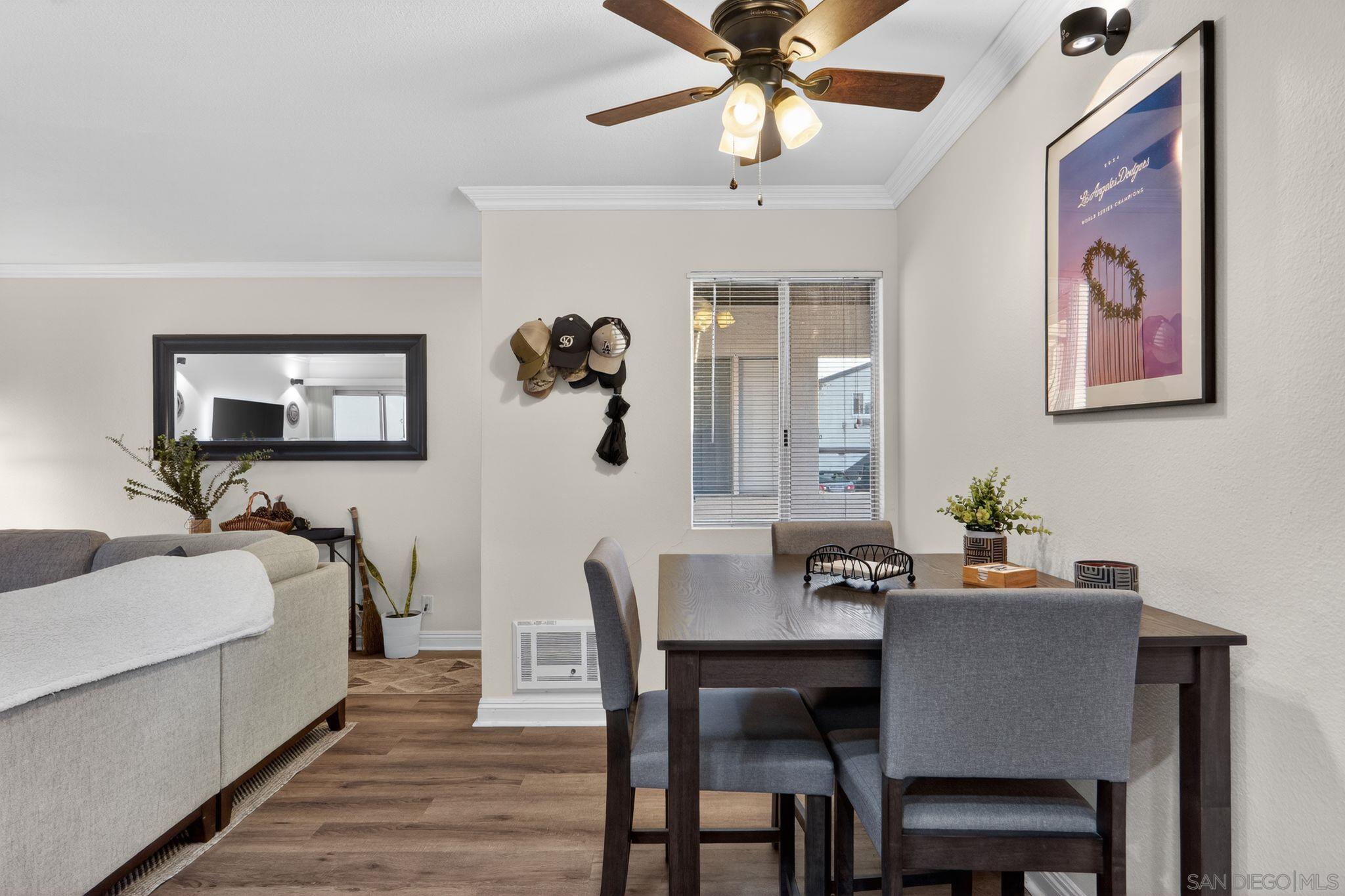 Detail Gallery Image 7 of 21 For 1353  Caminito Gabaldon  #E,  San Diego,  CA 92108 - 2 Beds | 1 Baths