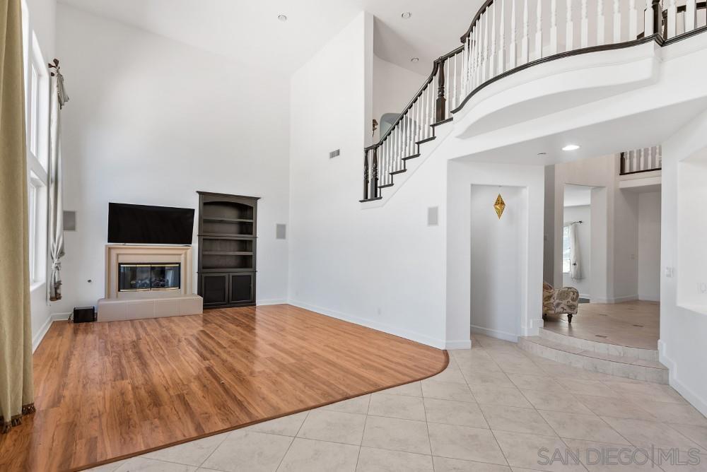 Detail Gallery Image 28 of 73 For 9230  Island Pine, San Diego,  CA 92127 - 5 Beds | 5/1 Baths