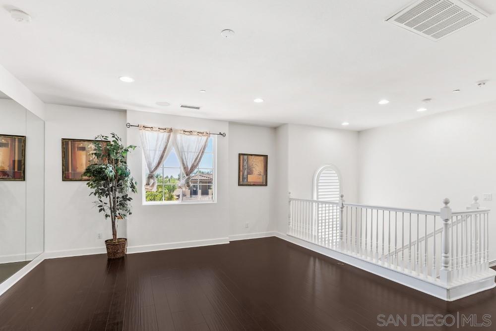 Detail Gallery Image 43 of 73 For 9230  Island Pine, San Diego,  CA 92127 - 5 Beds | 5/1 Baths