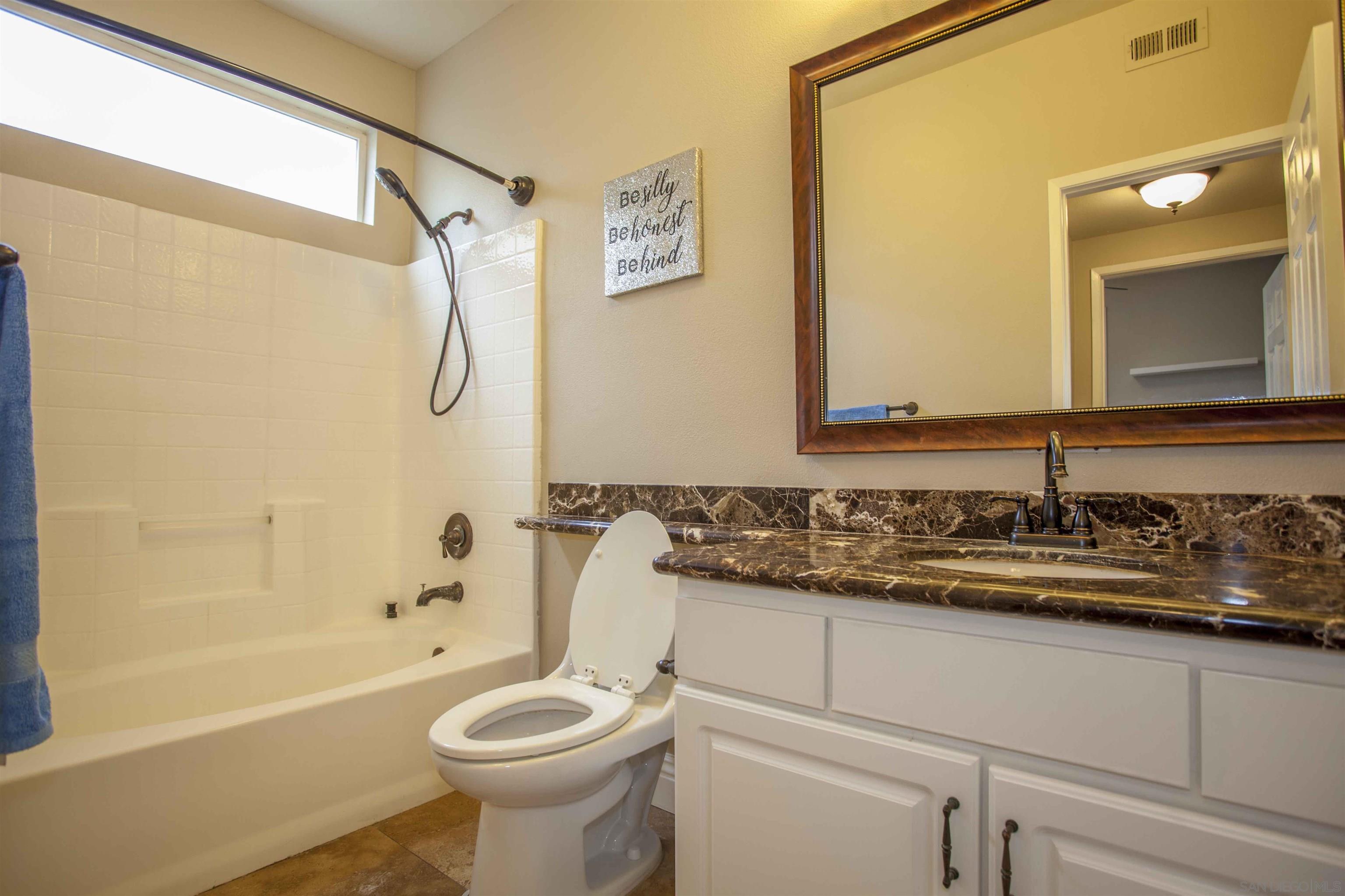 Detail Gallery Image 19 of 32 For 12362  Carmel Country Rd  #G208,  San Diego,  CA 92130 - 3 Beds | 2 Baths