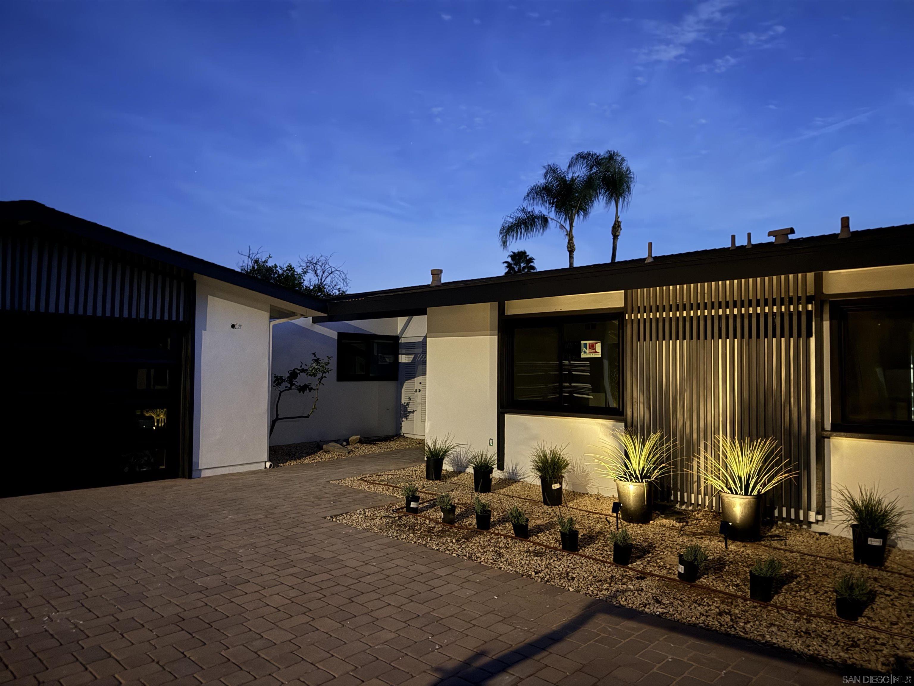 Detail Gallery Image 31 of 31 For 6852  Jackson Dr, San Diego,  CA 92119 - 4 Beds | 3 Baths