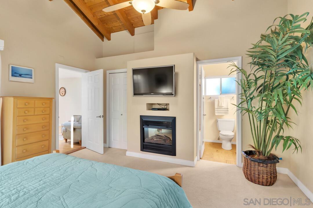 Detail Gallery Image 27 of 65 For 11992  Avenida Marcella, El Cajon,  CA 92019 - 4 Beds | 3/1 Baths