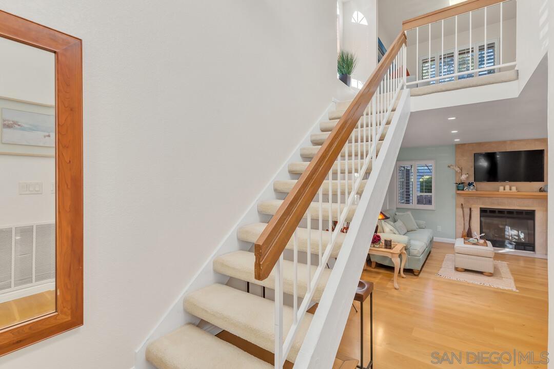 Detail Gallery Image 9 of 65 For 11992  Avenida Marcella, El Cajon,  CA 92019 - 4 Beds | 3/1 Baths