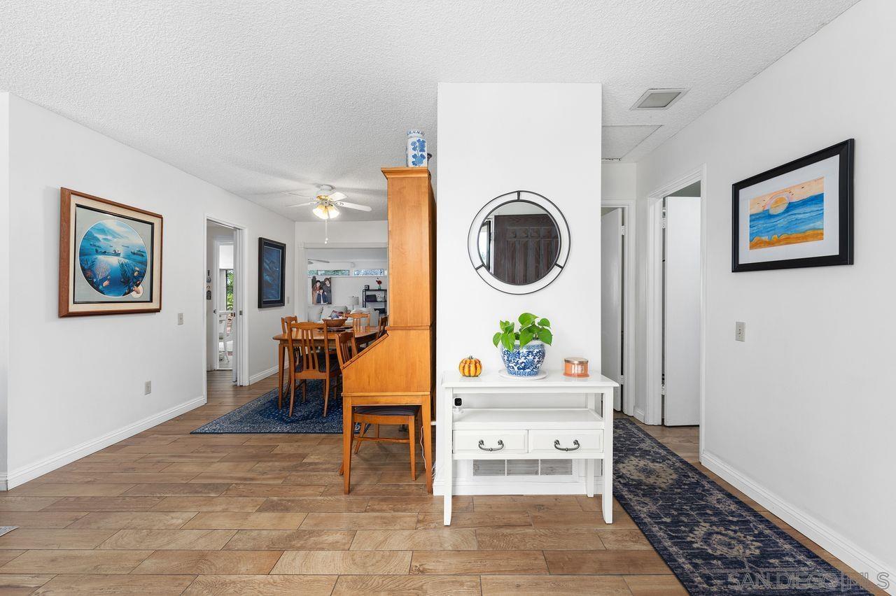 Detail Gallery Image 8 of 37 For 16533  Caminito Vecinos  #52,  San Diego,  CA 92128 - 2 Beds | 2 Baths