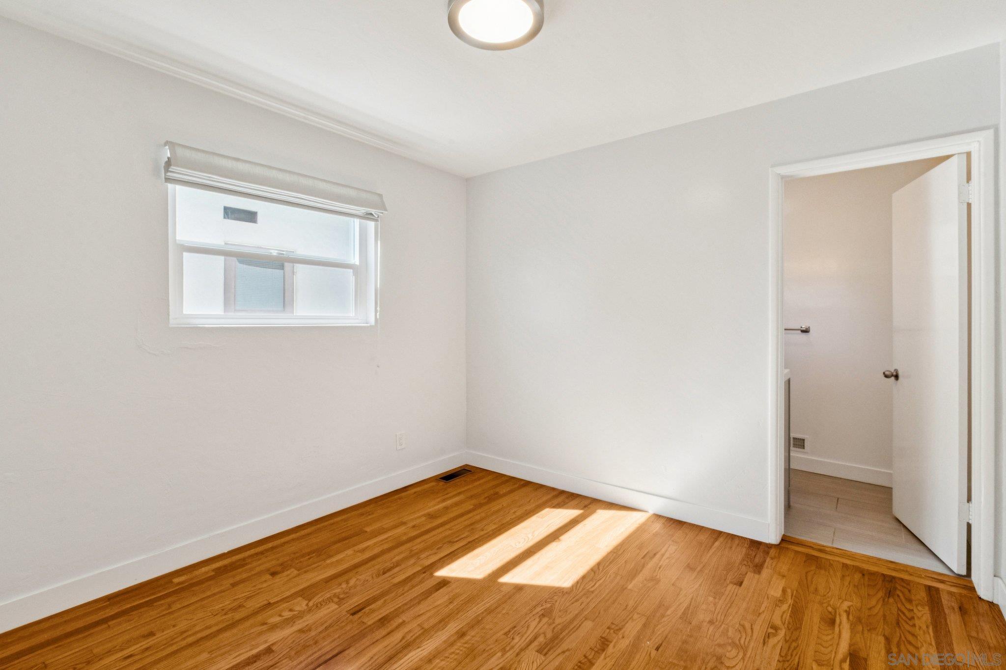 Detail Gallery Image 16 of 33 For 4537  45th St, San Diego,  CA 92115 - 2 Beds | 2 Baths