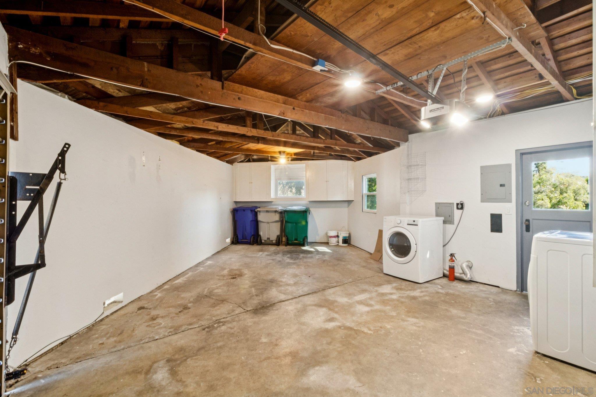 Detail Gallery Image 24 of 33 For 4537  45th St, San Diego,  CA 92115 - 2 Beds | 2 Baths