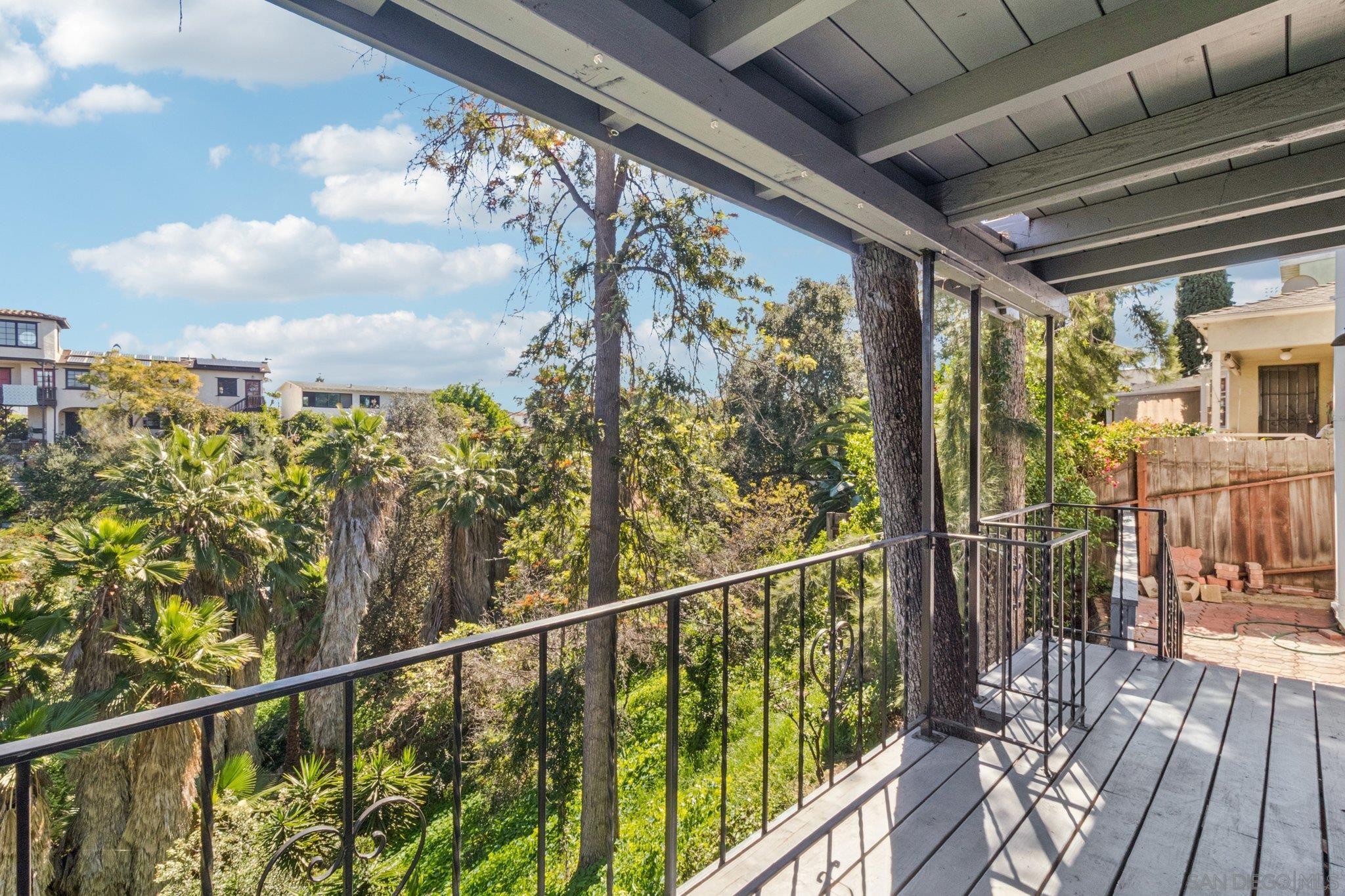 Detail Gallery Image 27 of 33 For 4537  45th St, San Diego,  CA 92115 - 2 Beds | 2 Baths