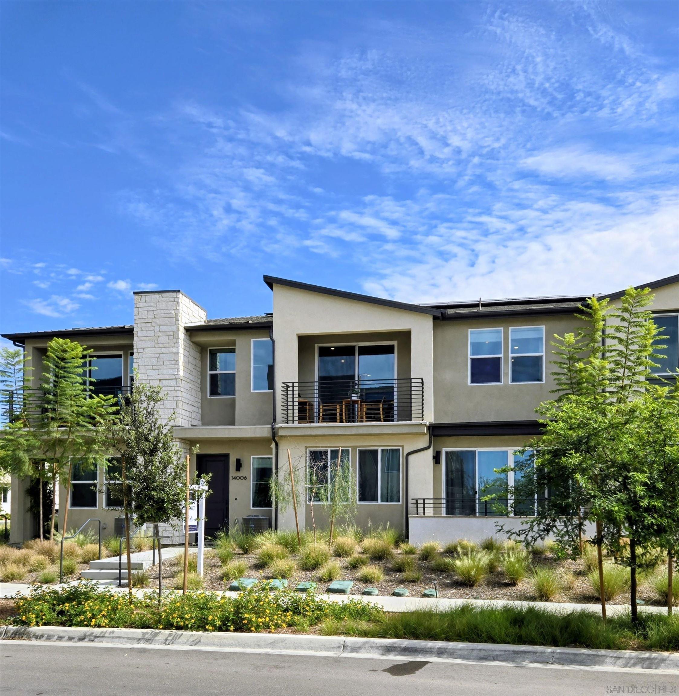 Front Image Thumbnail for SD260004805