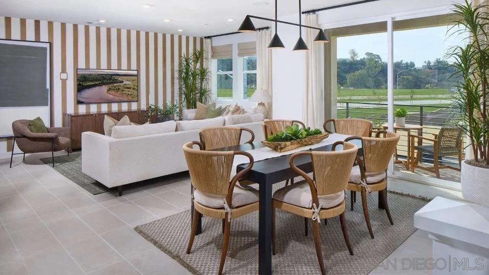 Detail Gallery Image 7 of 17 For 14006  Lumurine Way, San Diego,  CA 92126 - 2 Beds | 2 Baths