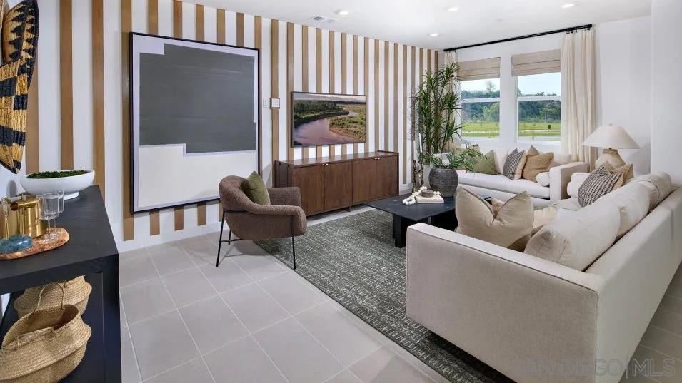 Detail Gallery Image 8 of 17 For 14006  Lumurine Way, San Diego,  CA 92126 - 2 Beds | 2 Baths