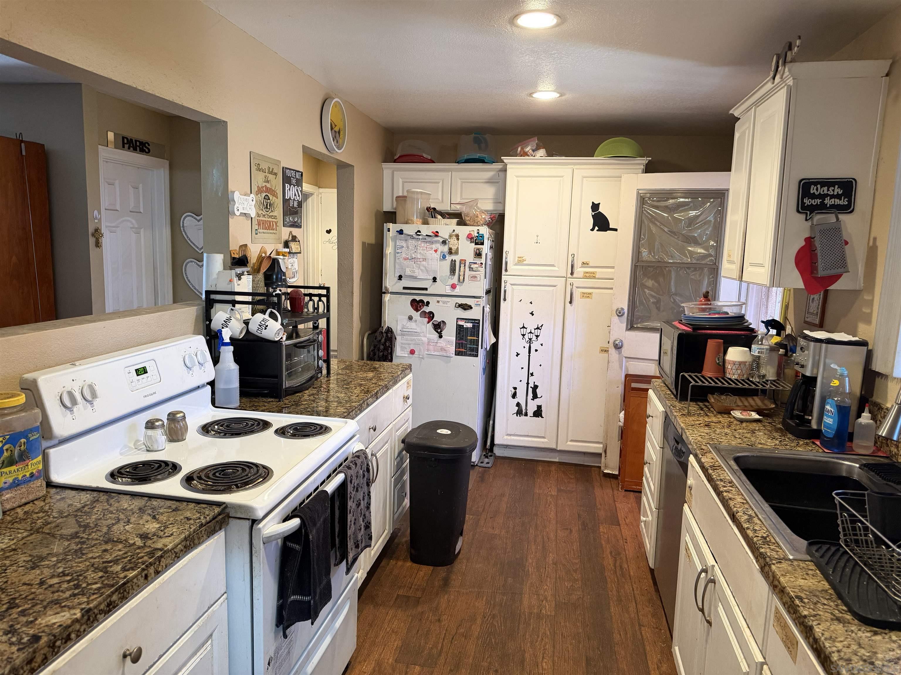 Detail Gallery Image 8 of 24 For 238-46 E 15th Ave, Escondido,  CA 92025 - – Beds | – Baths