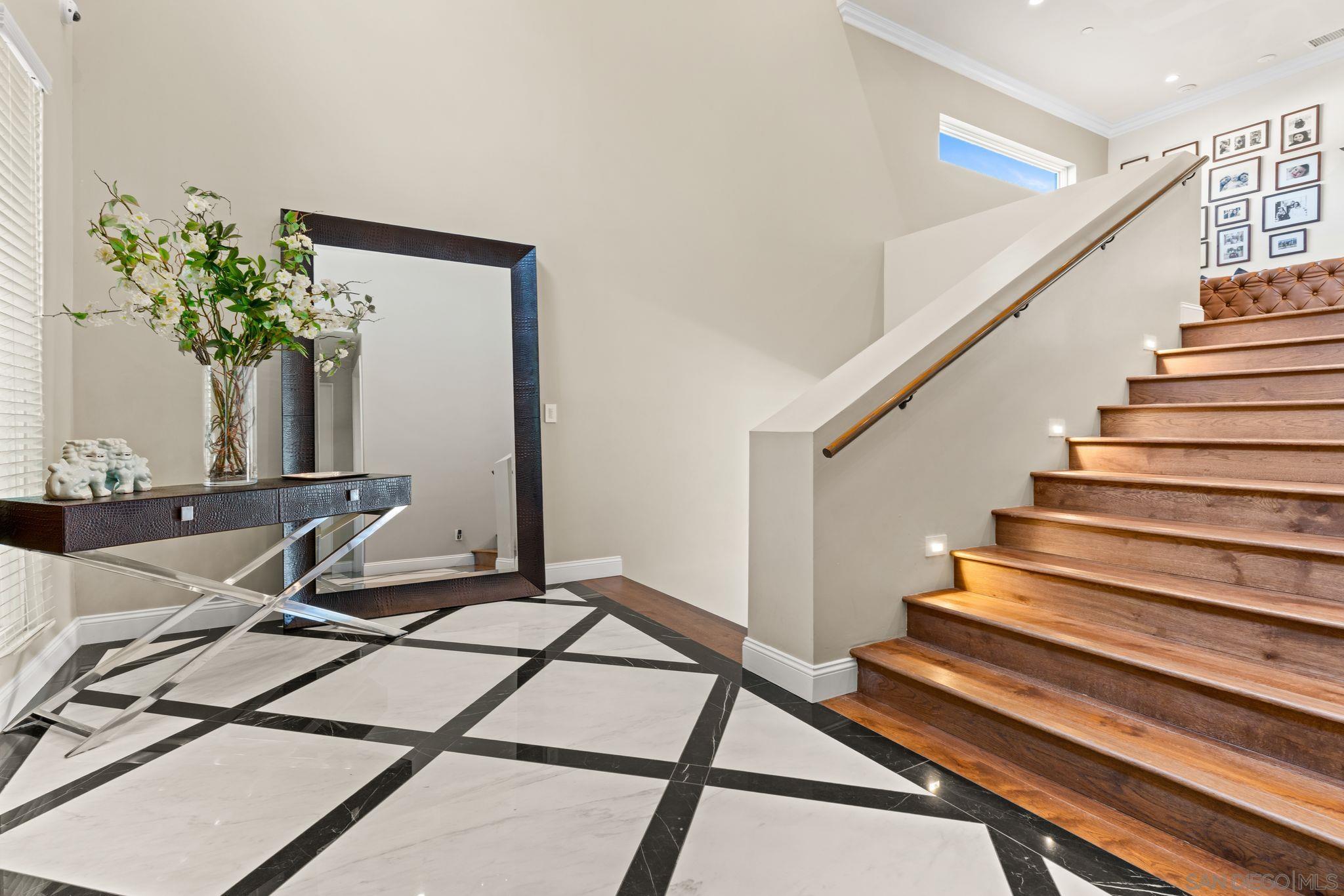 Detail Gallery Image 6 of 75 For 13995  Mira Montana Dr, Del Mar,  CA 92014 - 7 Beds | 6/2 Baths