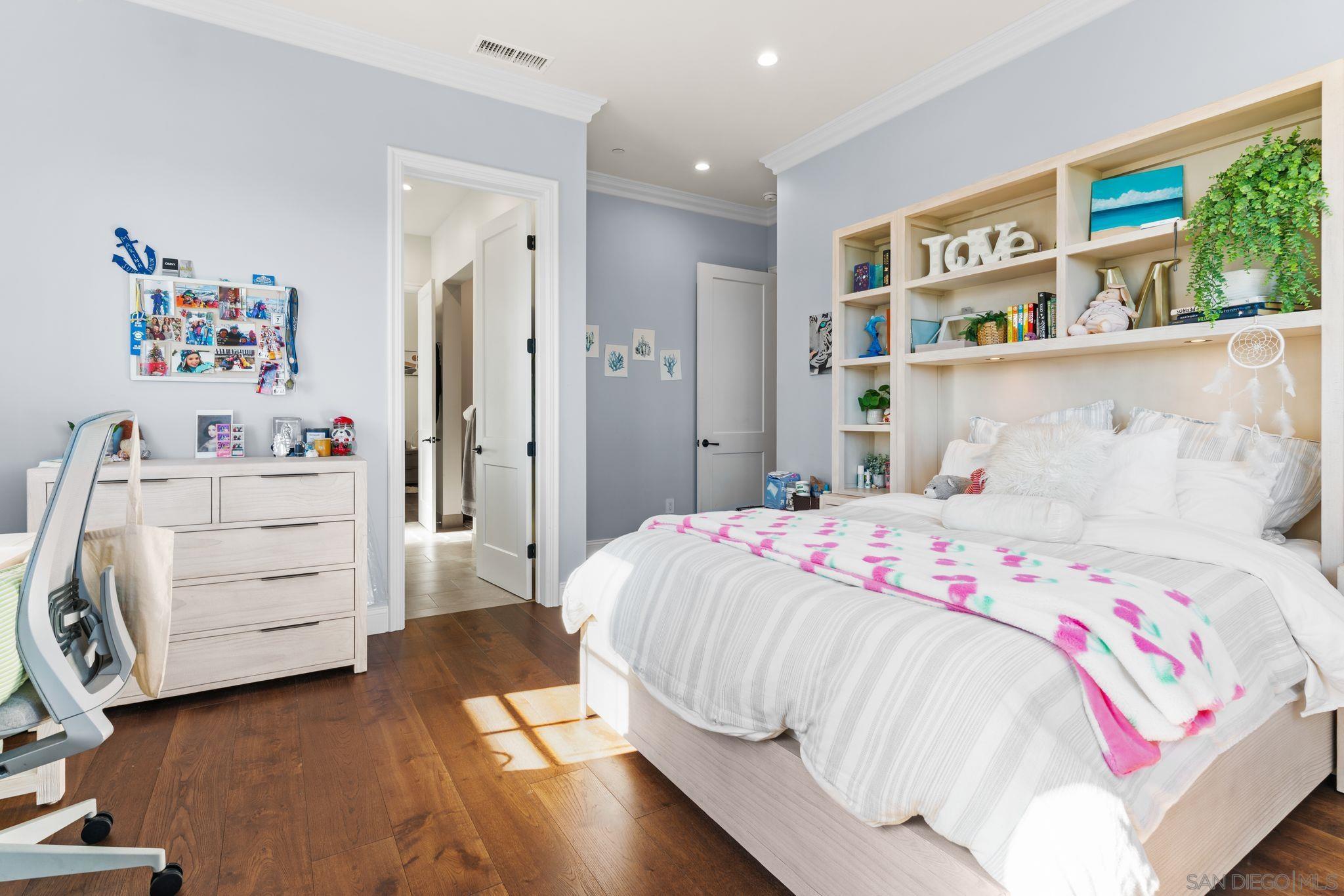 Detail Gallery Image 55 of 75 For 13995  Mira Montana Dr, Del Mar,  CA 92014 - 7 Beds | 6/2 Baths