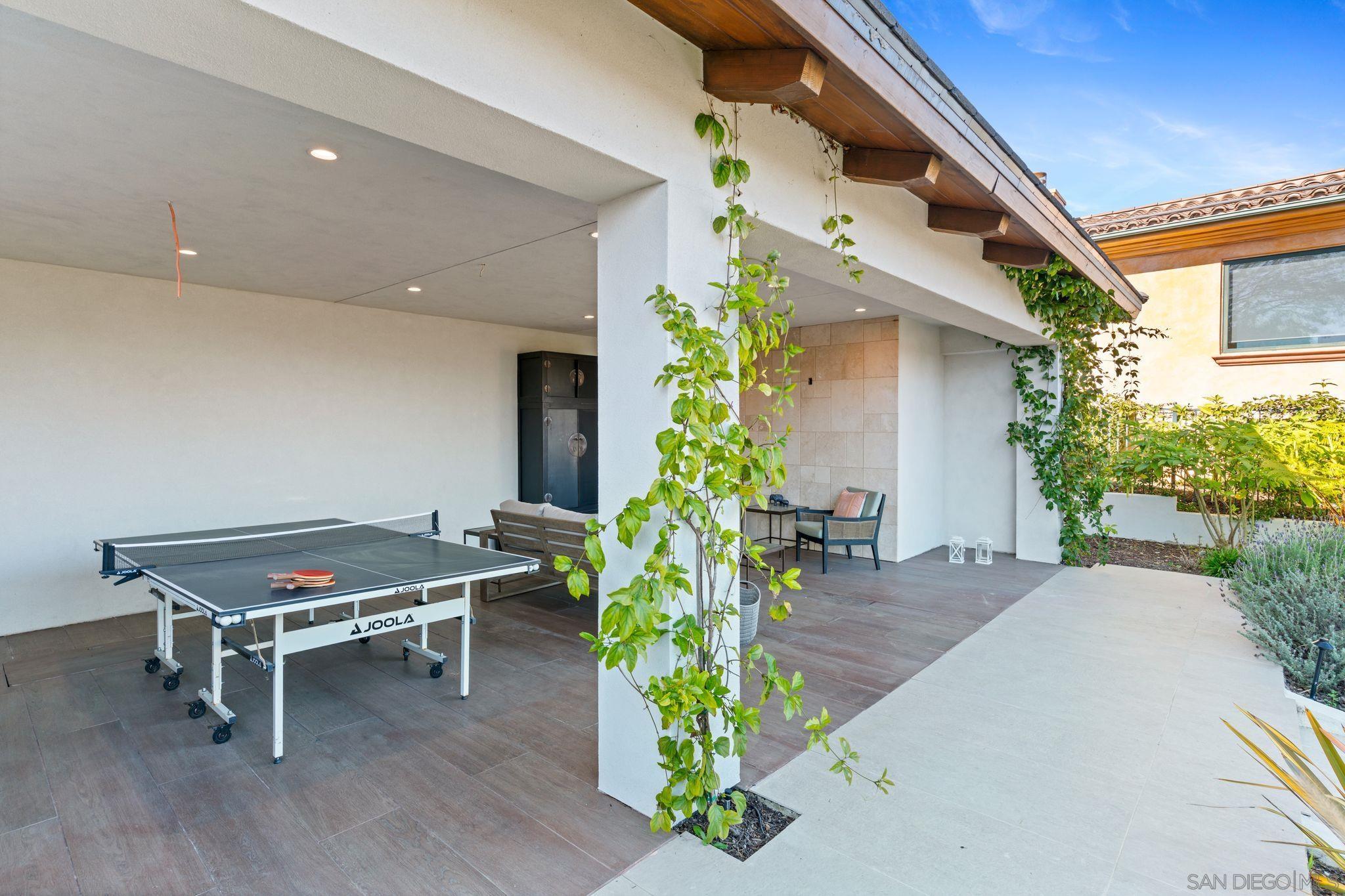 Detail Gallery Image 65 of 75 For 13995  Mira Montana Dr, Del Mar,  CA 92014 - 7 Beds | 6/2 Baths
