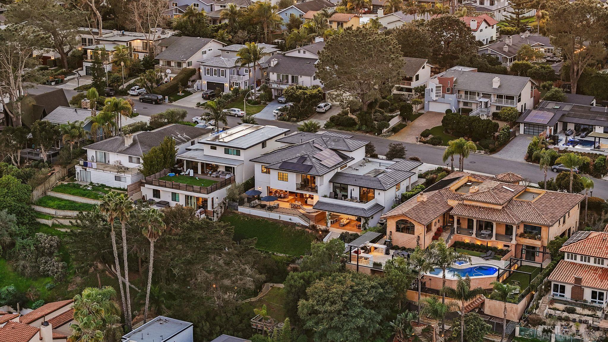 Detail Gallery Image 68 of 75 For 13995  Mira Montana Dr, Del Mar,  CA 92014 - 7 Beds | 6/2 Baths