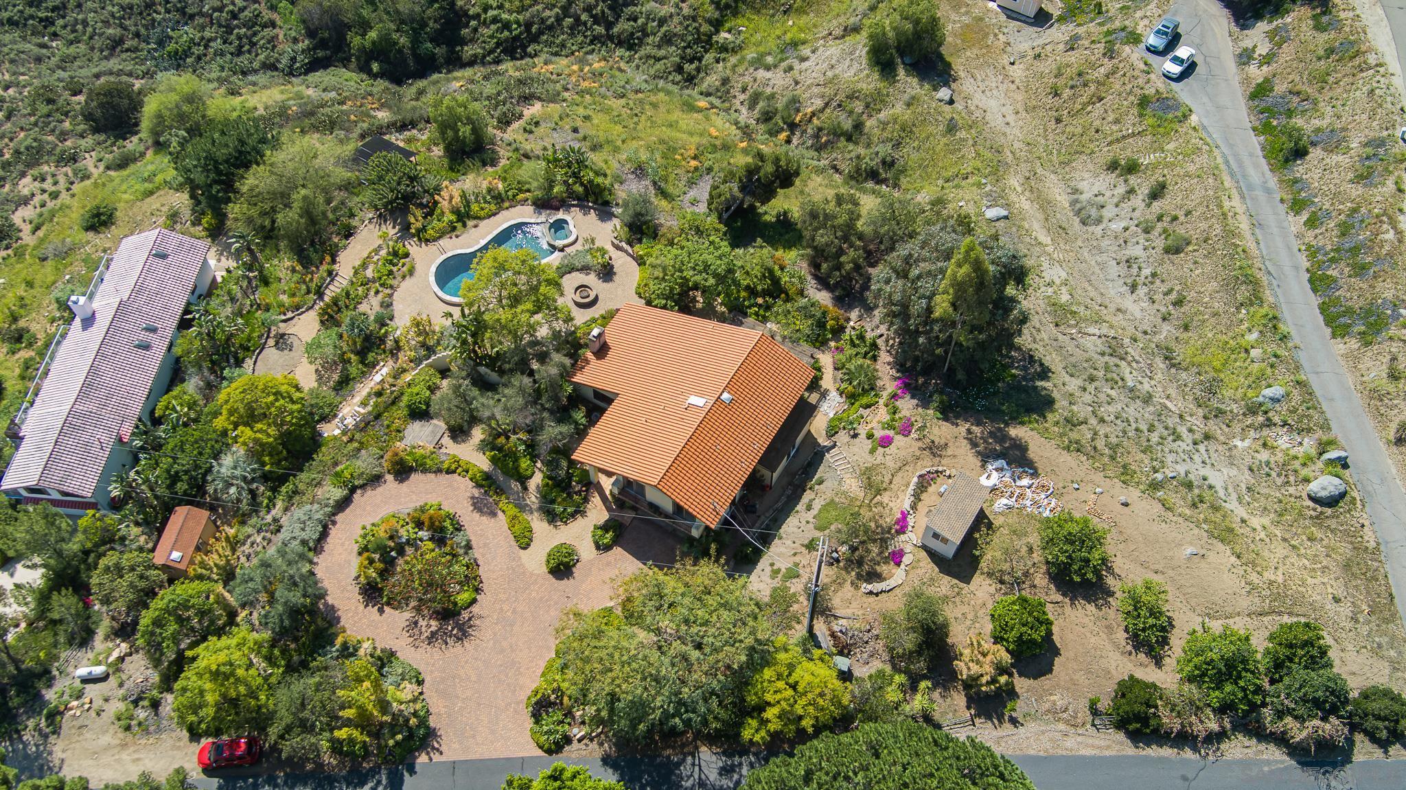 Detail Gallery Image 17 of 67 For 2871  Anaheim St, Escondido,  CA 92025 - 3 Beds | 2/1 Baths