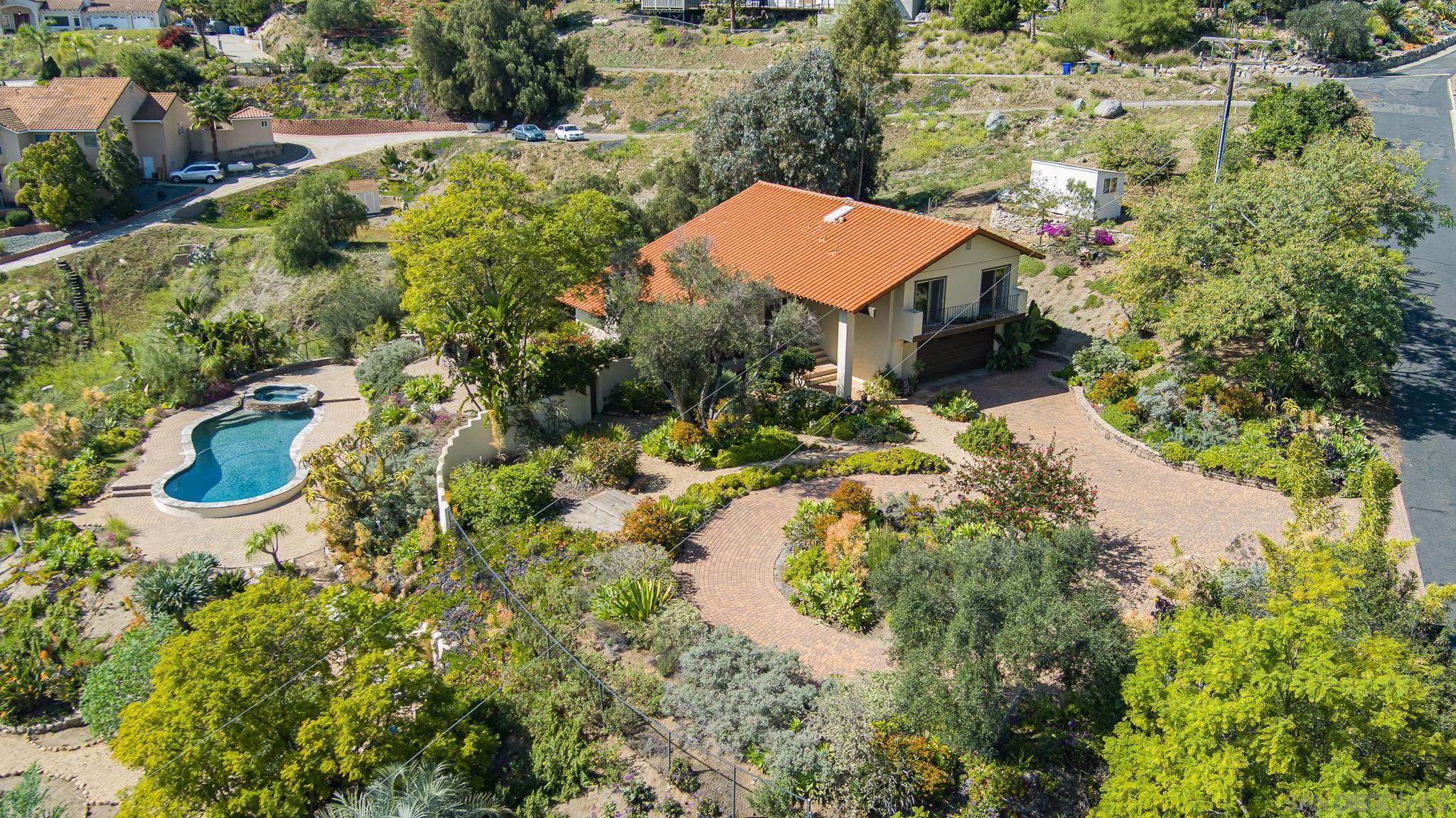 Detail Gallery Image 22 of 67 For 2871  Anaheim St, Escondido,  CA 92025 - 3 Beds | 2/1 Baths