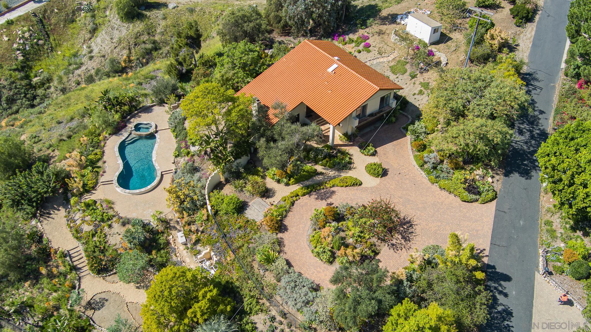 Detail Gallery Image 23 of 67 For 2871  Anaheim St, Escondido,  CA 92025 - 3 Beds | 2/1 Baths