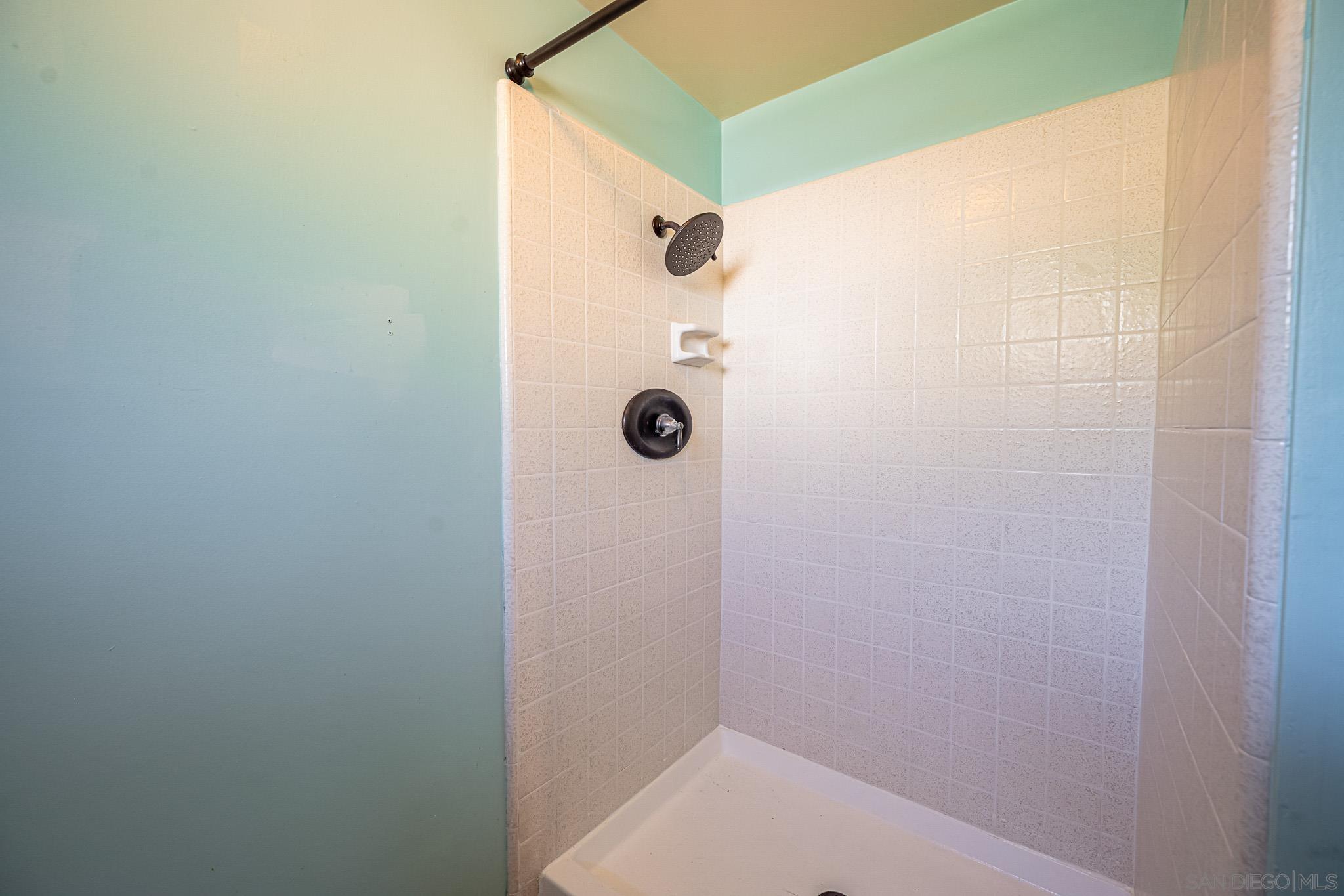 Detail Gallery Image 46 of 67 For 2871  Anaheim St, Escondido,  CA 92025 - 3 Beds | 2/1 Baths