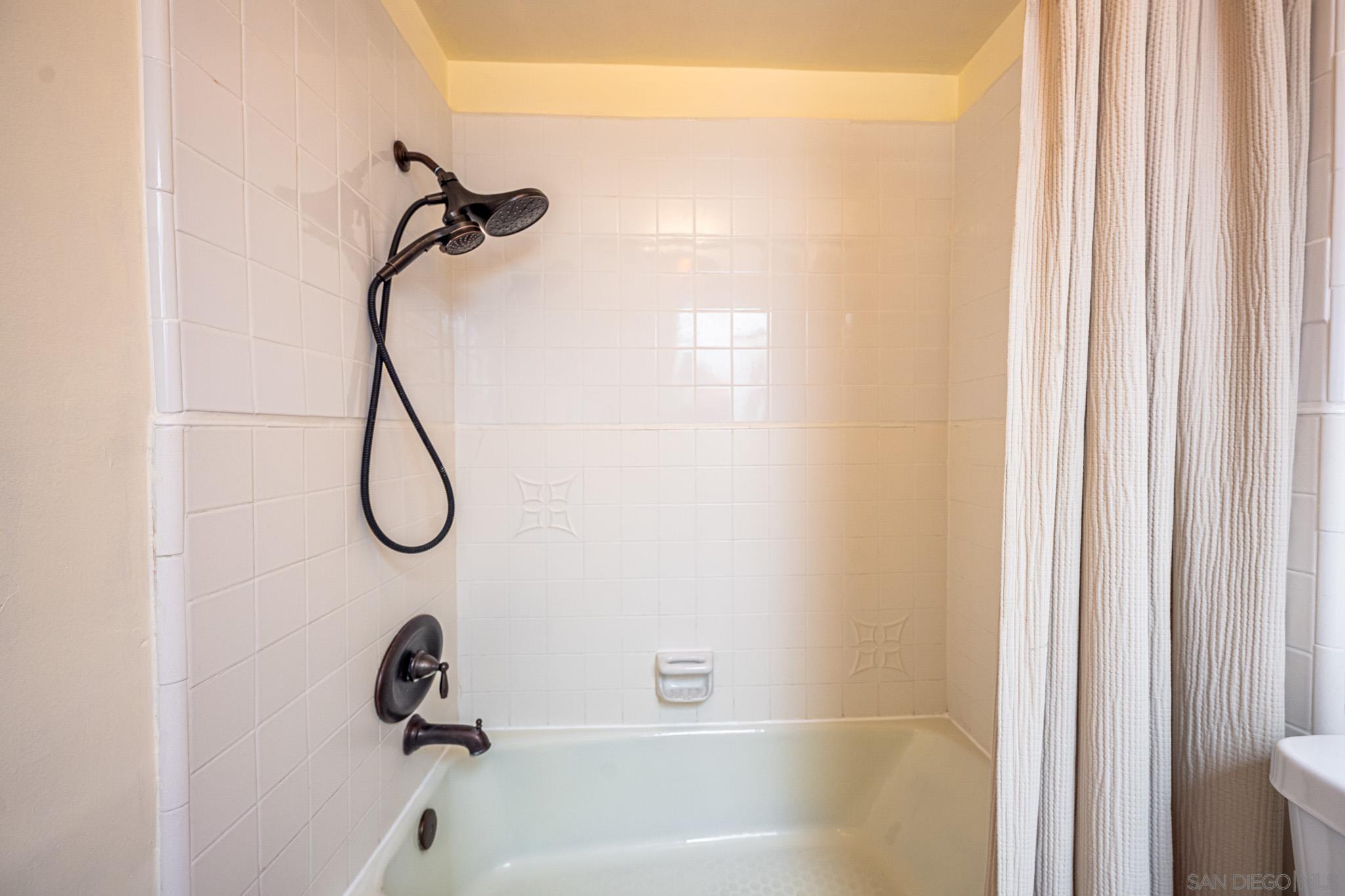 Detail Gallery Image 49 of 67 For 2871  Anaheim St, Escondido,  CA 92025 - 3 Beds | 2/1 Baths