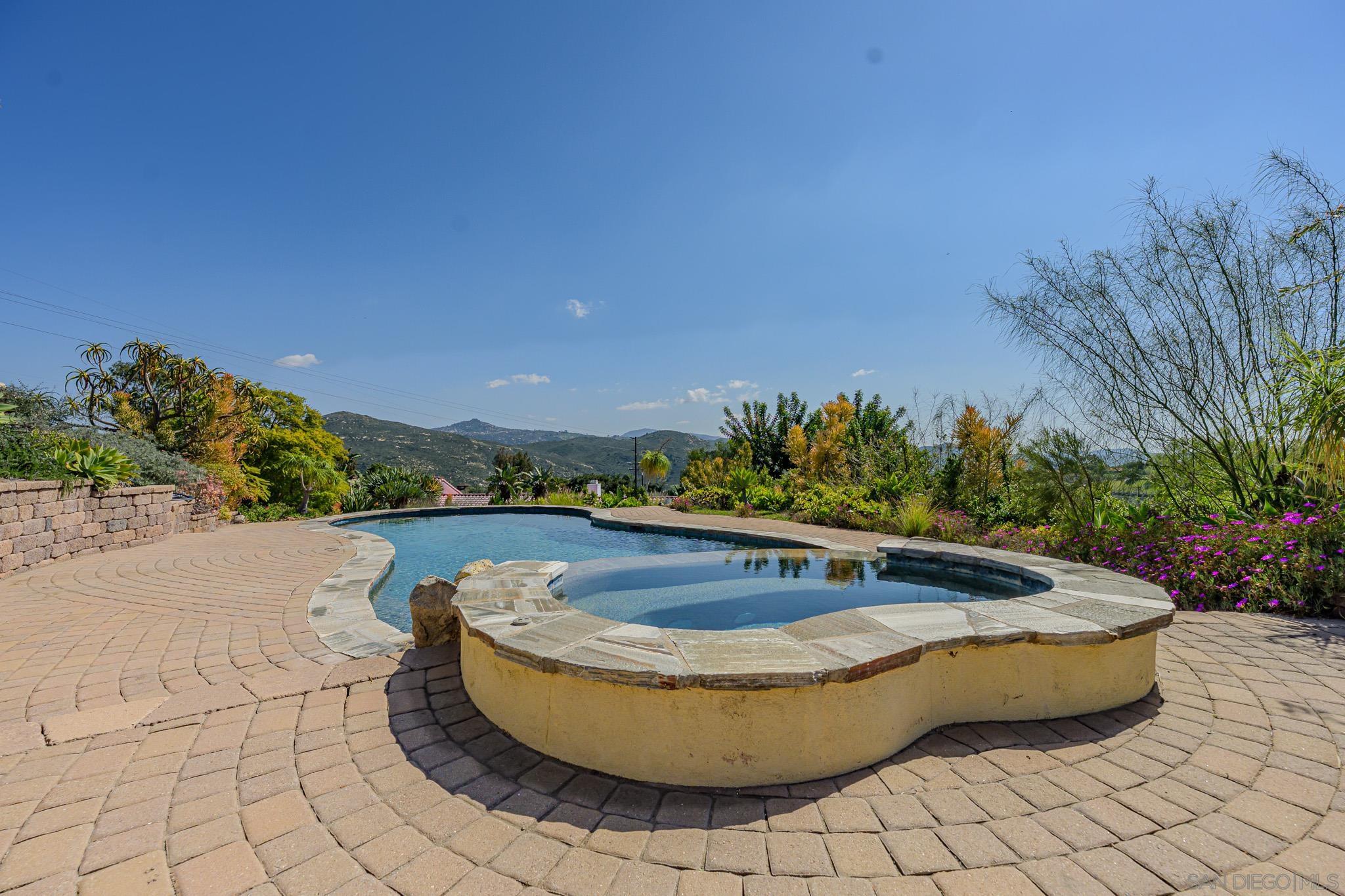 Detail Gallery Image 59 of 67 For 2871  Anaheim St, Escondido,  CA 92025 - 3 Beds | 2/1 Baths