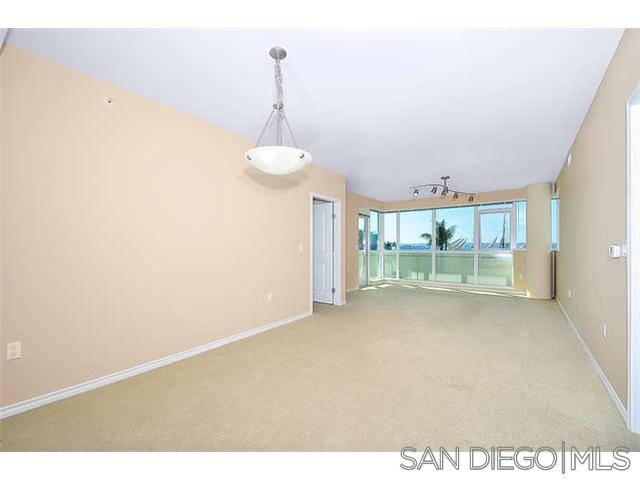 Detail Gallery Image 9 of 25 For 1431  Pacific Highway  414, San Diego,  CA 92101 - 3 Beds | 2/1 Baths