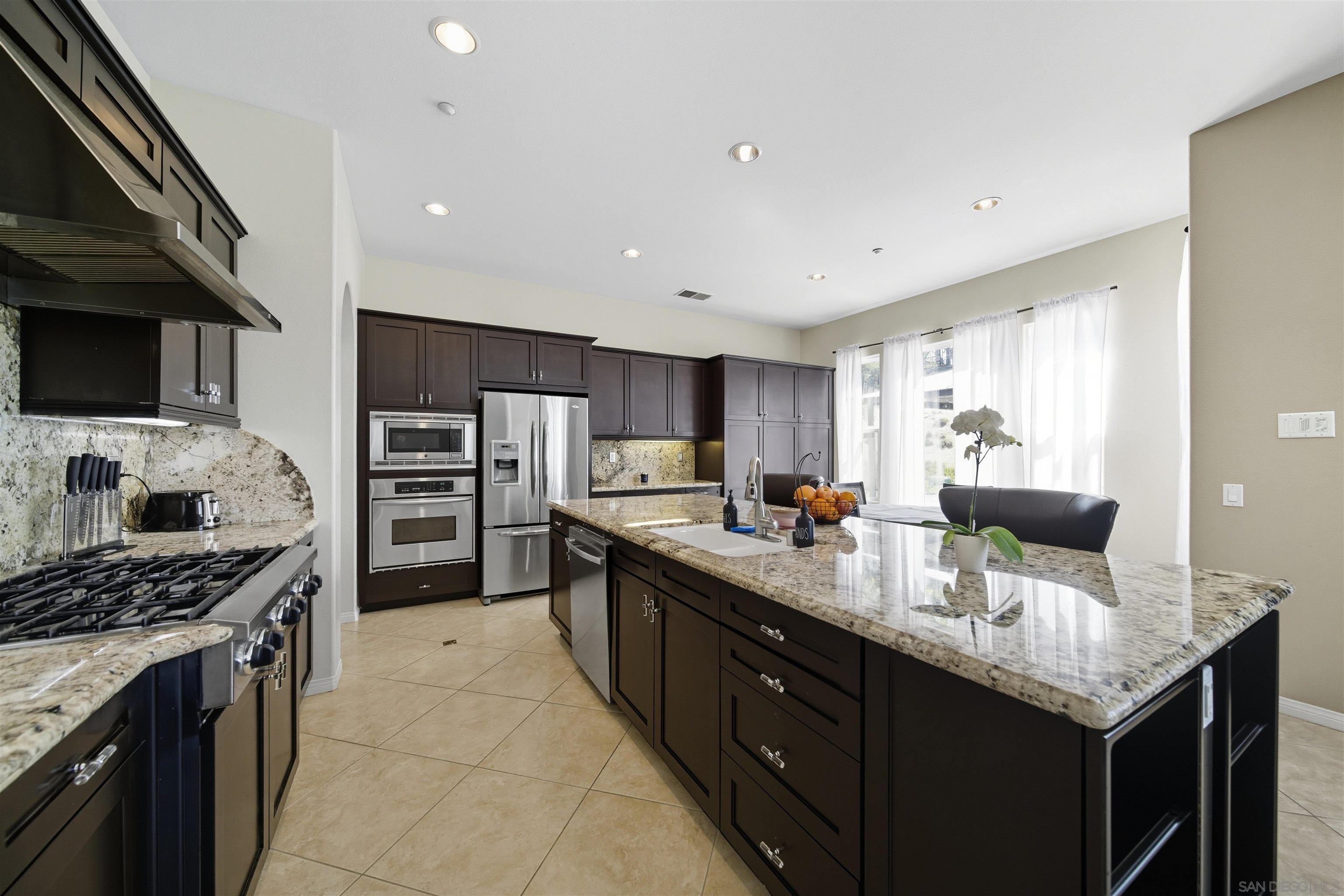 Detail Gallery Image 28 of 62 For 14257  Merion, Valley Center,  CA 92082 - 5 Beds | 4 Baths