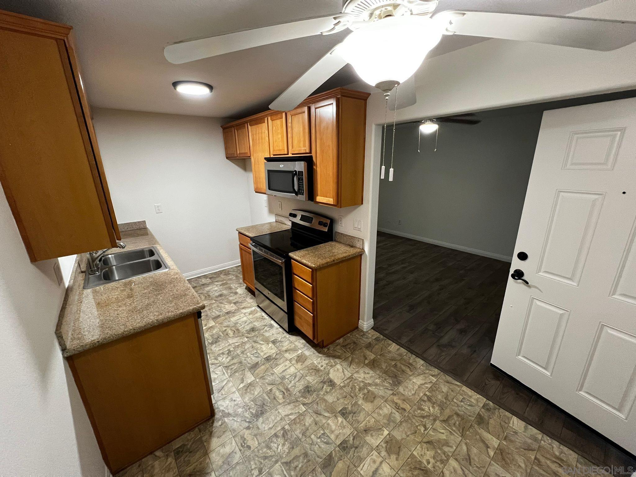 Front Image Thumbnail for SD260004818