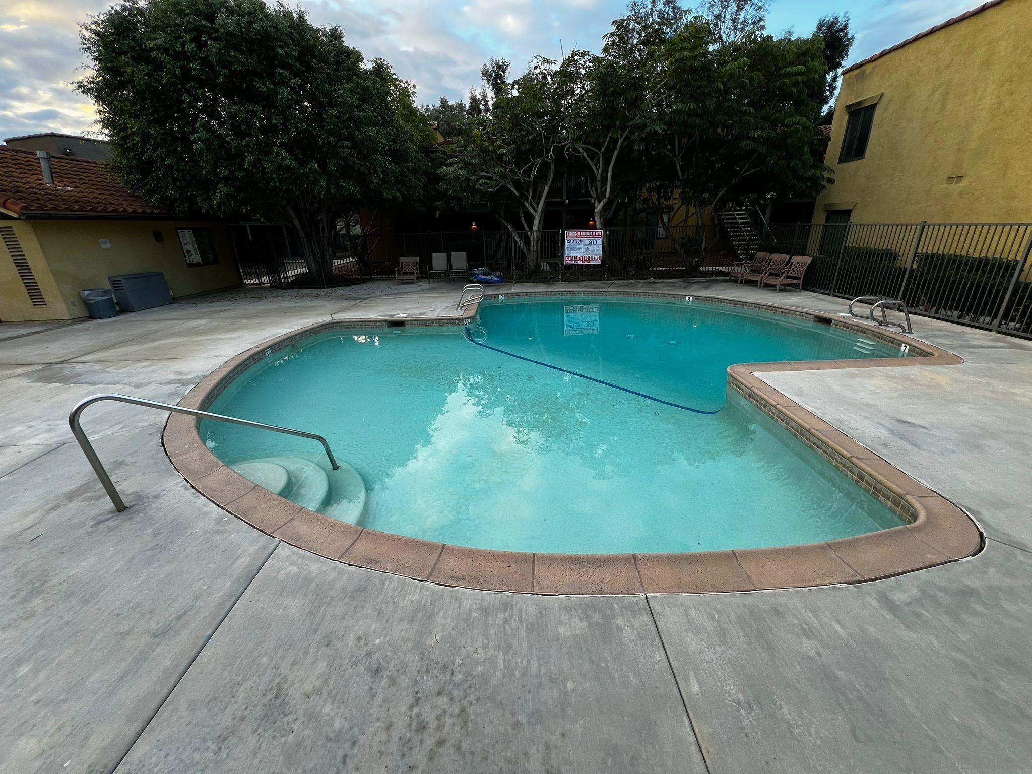 Detail Gallery Image 13 of 17 For 2360  Paseo De Laura  #1,  Oceanside,  CA 92056 - 1 Beds | 1 Baths