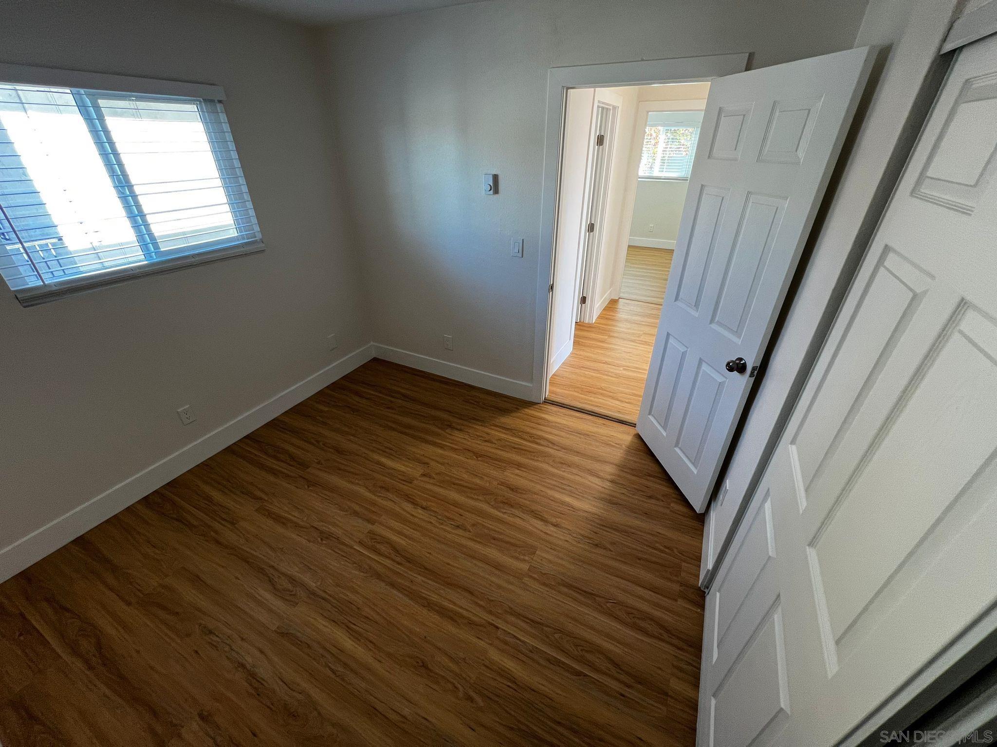 Detail Gallery Image 10 of 37 For 5337  Groveland Dr, San Diego,  CA 92114 - – Beds | – Baths