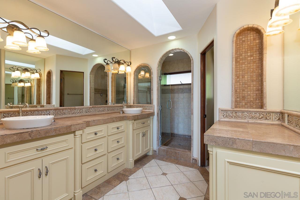 Detail Gallery Image 20 of 38 For 6724  Dwane Ave, San Diego,  CA 92120 - 4 Beds | 3/1 Baths