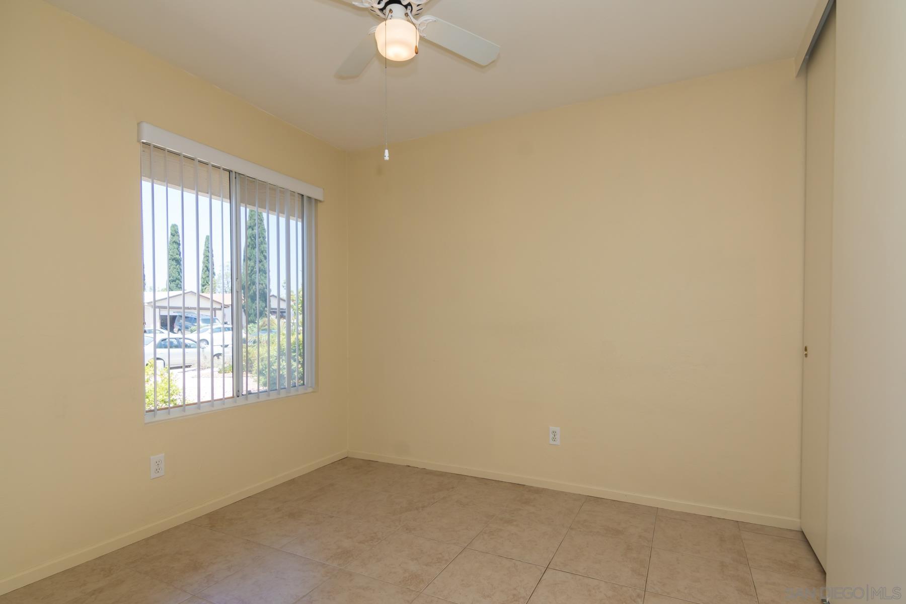 Detail Gallery Image 19 of 26 For 10939  Avenida Del Gato, San Diego,  CA 92126 - 3 Beds | 2 Baths