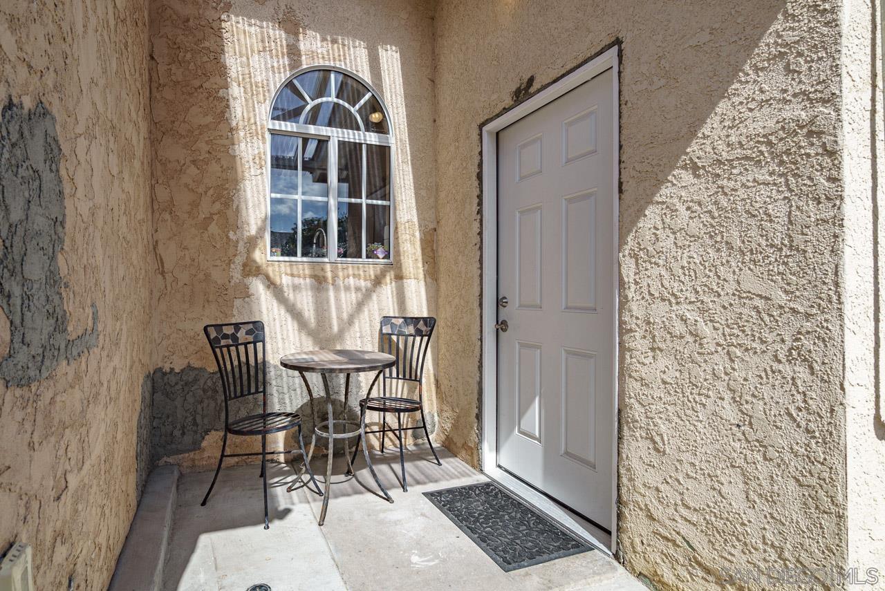 Detail Gallery Image 14 of 15 For 262  Flowerdale Ln, San Diego,  CA 92114 - 1 Beds | 1 Baths